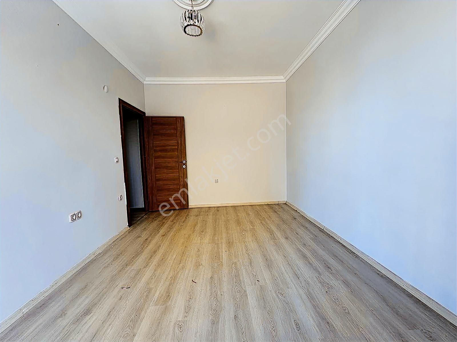 Tuğra'dan Nusratiye Mahallesinde 2+1 7 Yıllık Satılık Daire!! - Görsel 15