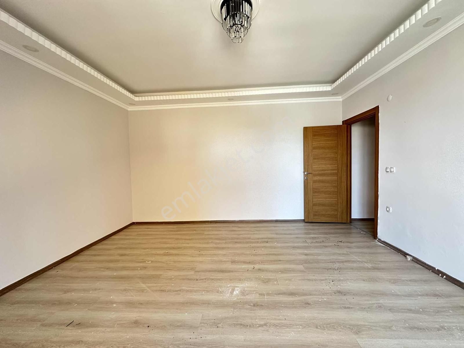 Tuğra'dan Nusratiye Mahallesinde 2+1 7 Yıllık Satılık Daire!! - Görsel 12