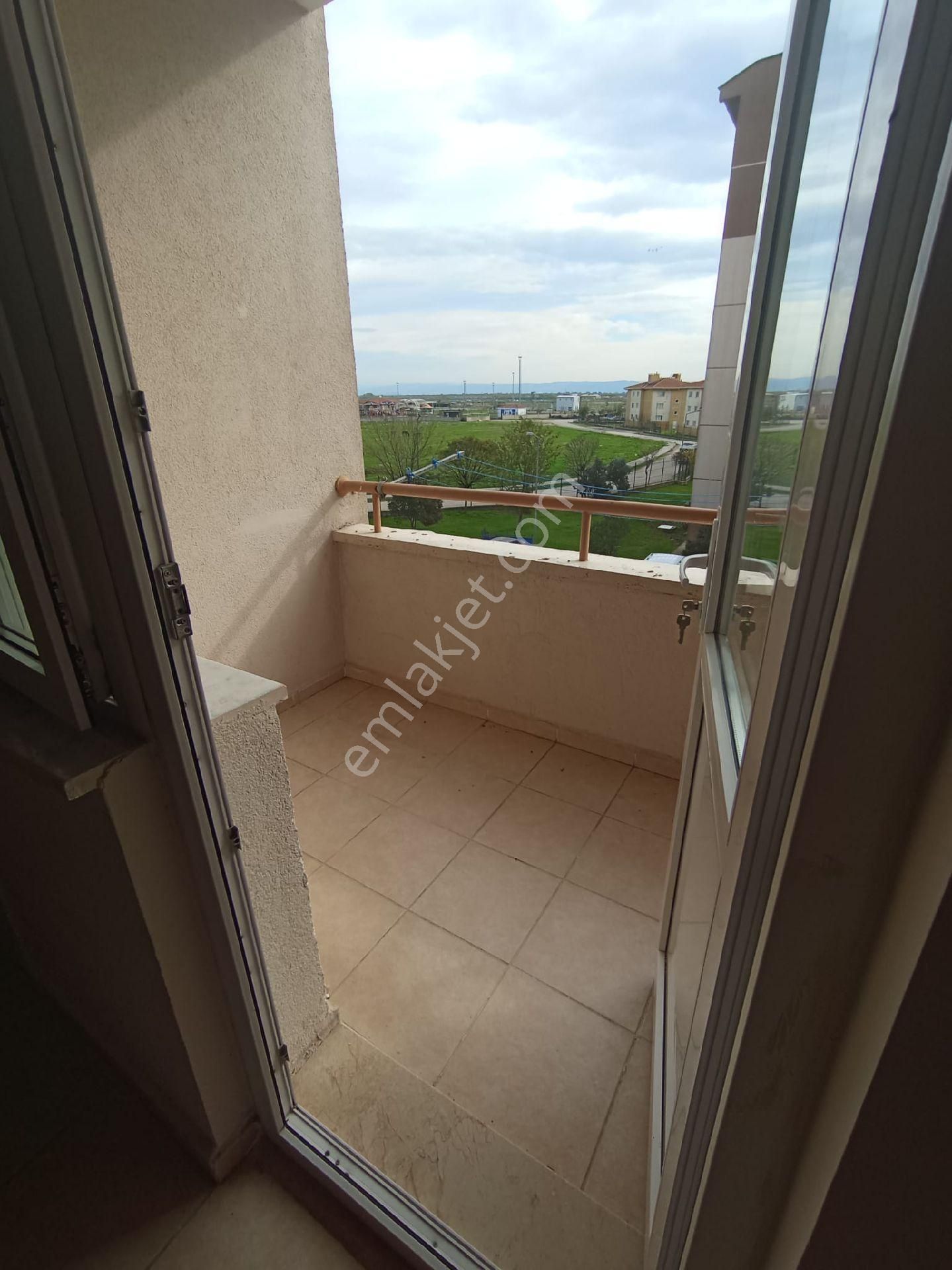 Sahibinden Karacabey Toki'de Kiralık 3+1 Daire - Görsel 9