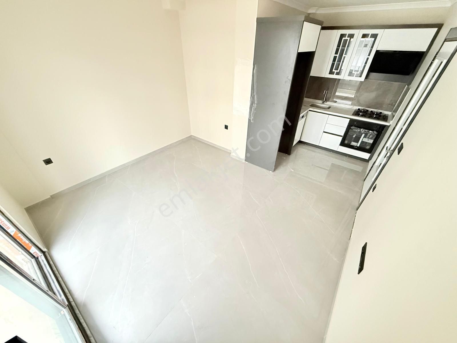 Dora,dan Altınkum,da Geniş Balkon & Asansörlü Satılık 1+1 Daire - Görsel 6