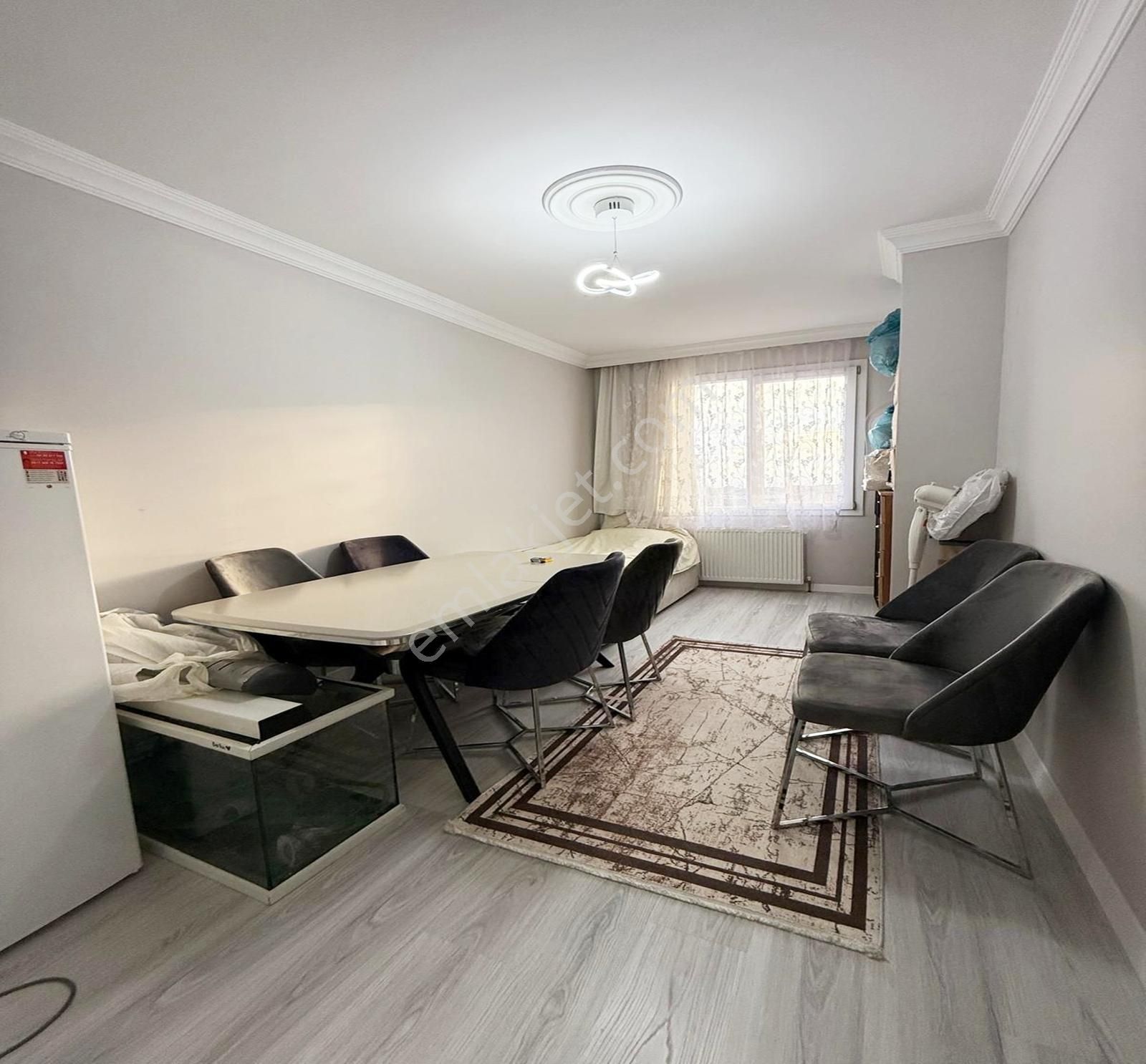 Beylikdüzü Merkezi Konum Kısa Katlı Bina'da Oturuma Uygun 3+1 !! - Görsel 27