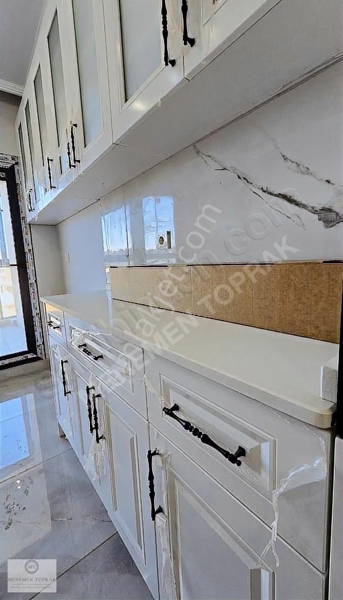 *merkezi Konum'da Lüks Konut* 3+1 Kaplı Mutfak 140 M² - Görsel 19