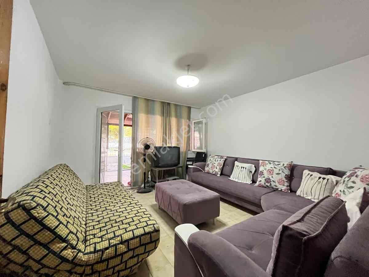 Plaja Yakın Migros Karşısı Kiralık Eşyalı Bahçeli Ev - Görsel 8