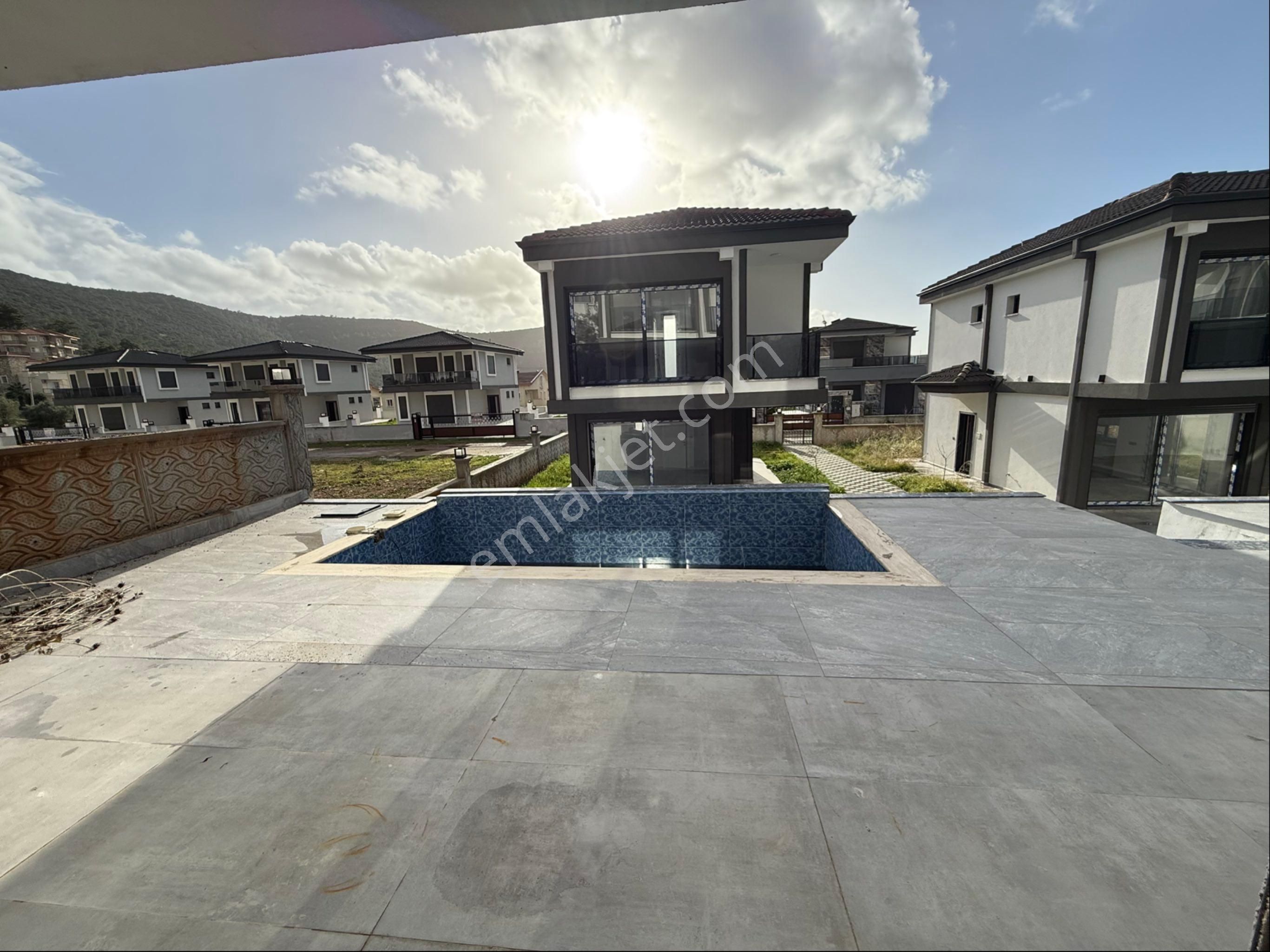 Didim Akbük Te Satılık Havuzlu Müstakil 3+1 Villa - Görsel 6