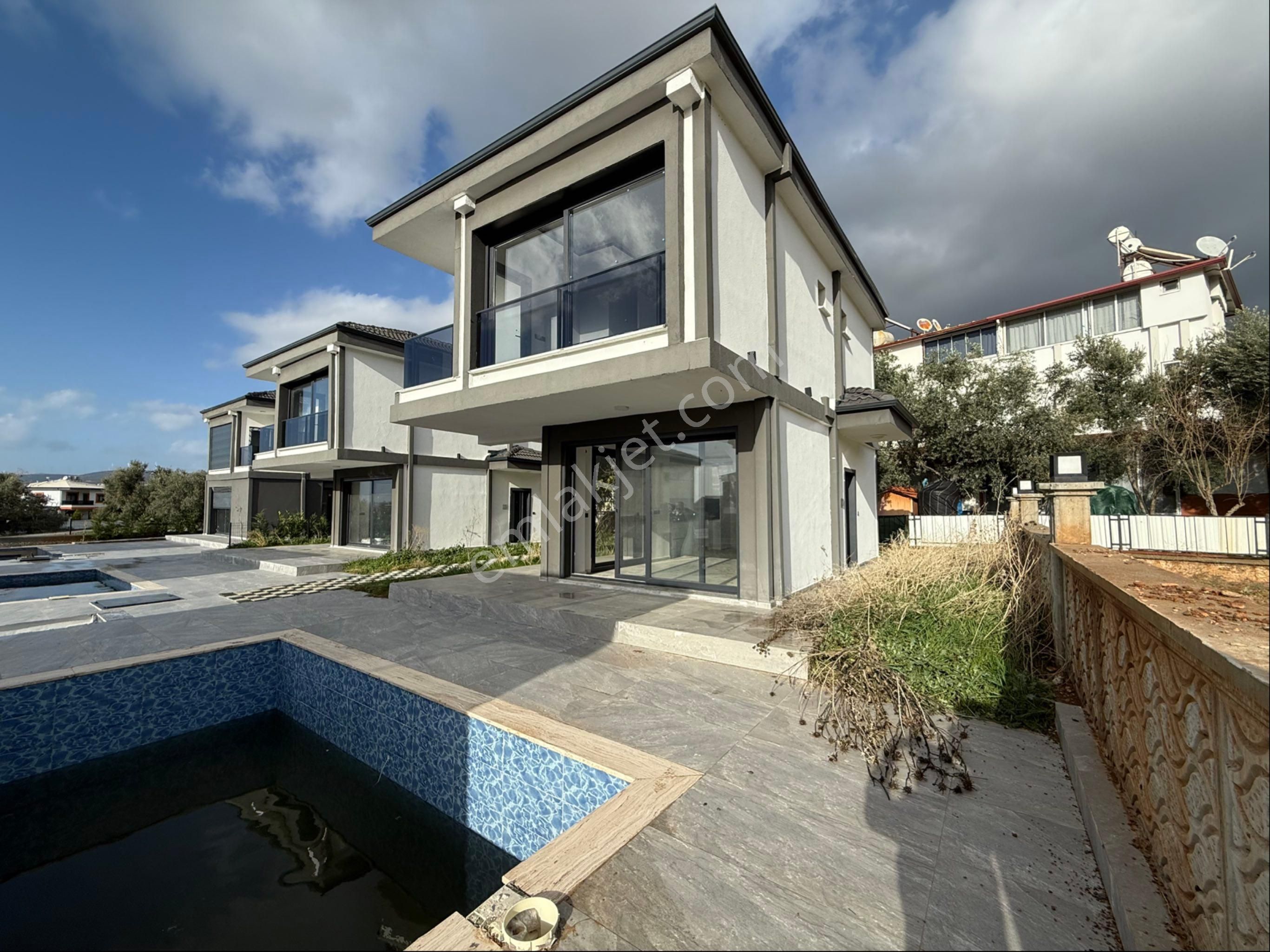 Didim Akbük Te Satılık Havuzlu Müstakil 3+1 Villa - Görsel 5