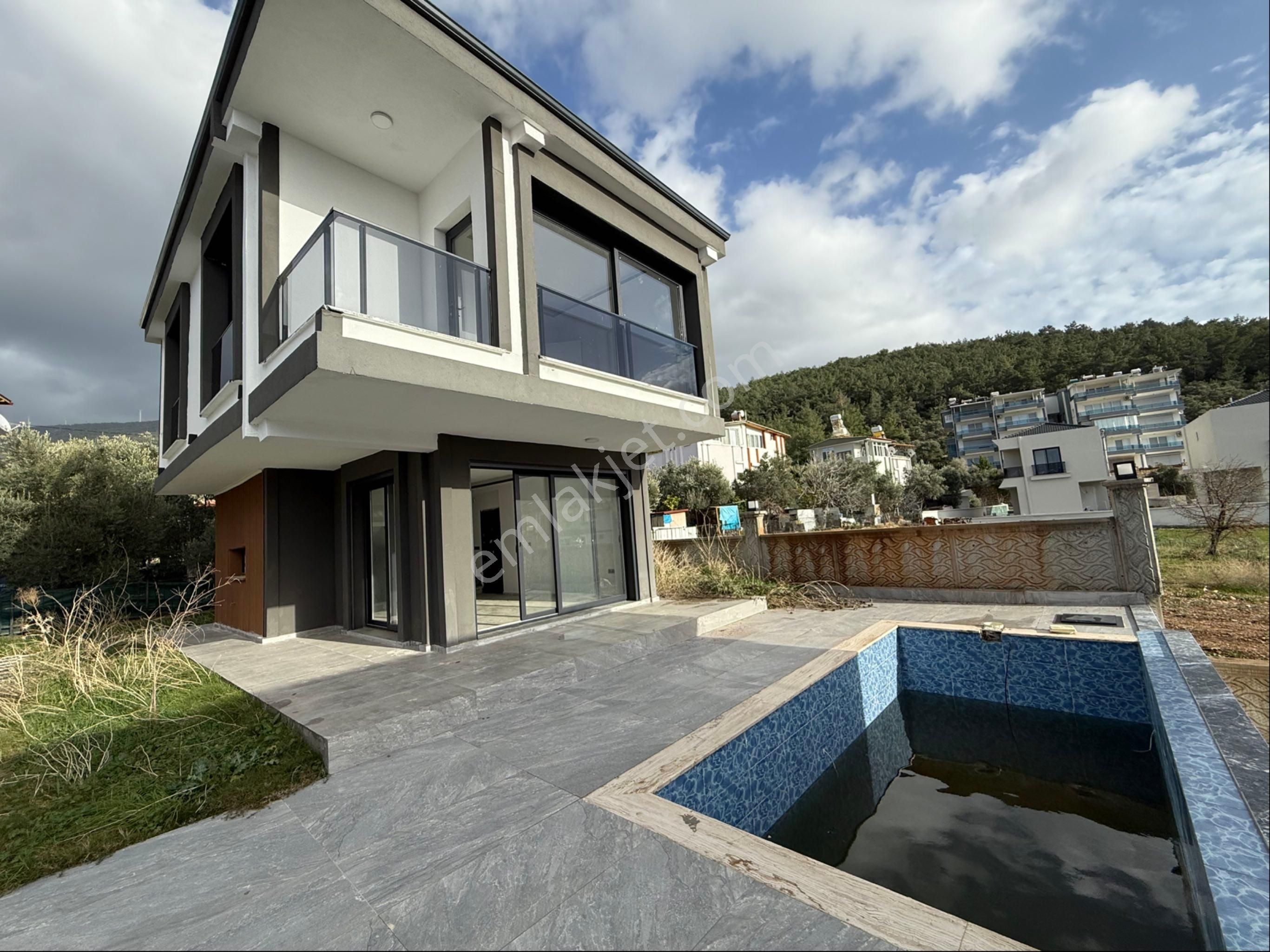 Didim Akbük Te Satılık Havuzlu Müstakil 3+1 Villa - Görsel 4