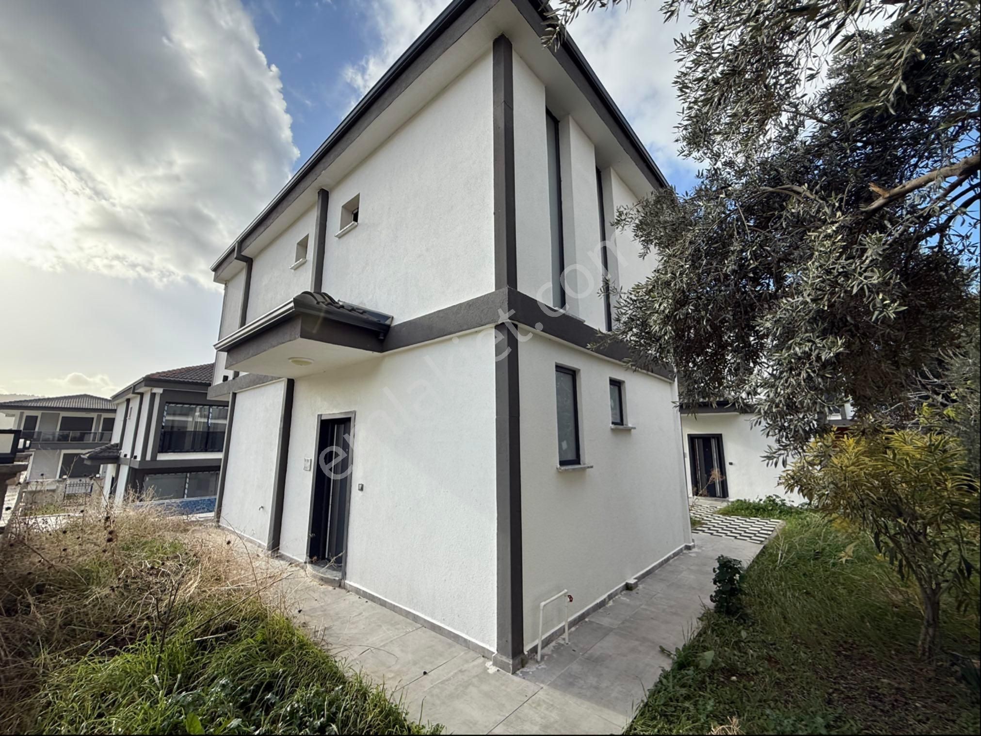 Didim Akbük Te Satılık Havuzlu Müstakil 3+1 Villa - Görsel 7