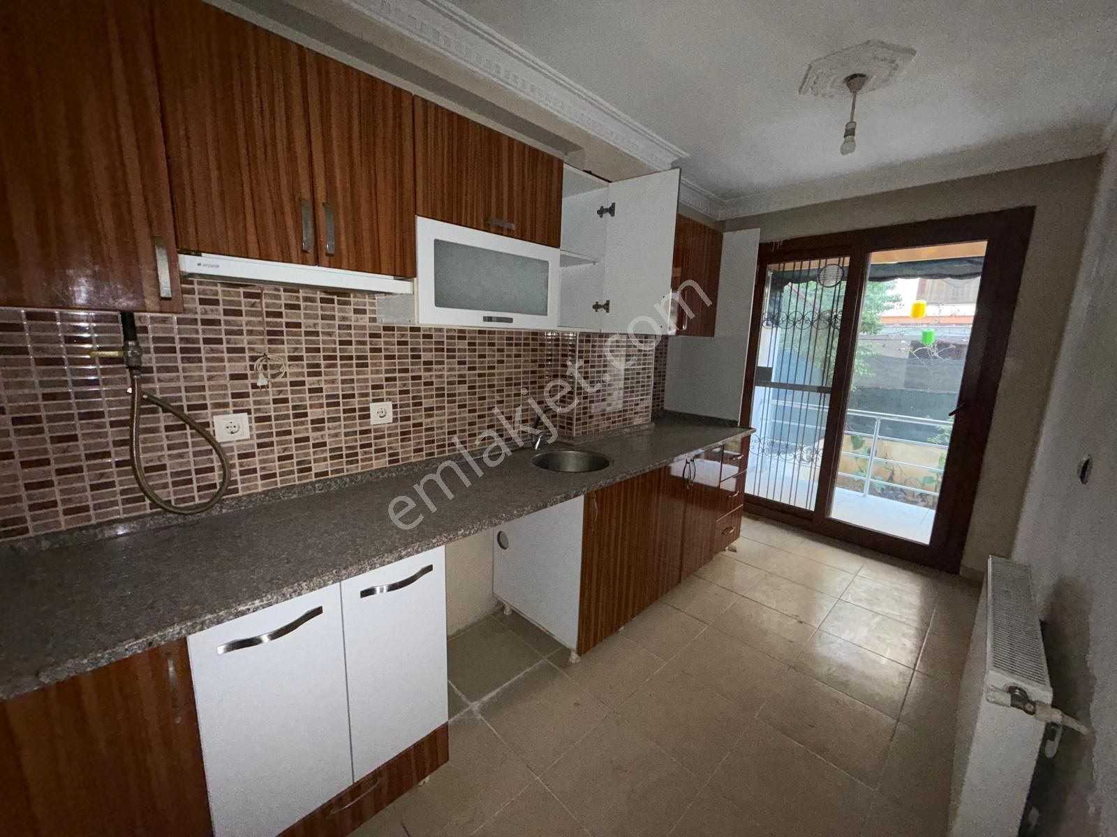 Kozağaç Mahallesinde; Yüksek Giriş, 2+1, Eşyasız, Doğalgazlı - Görsel 18