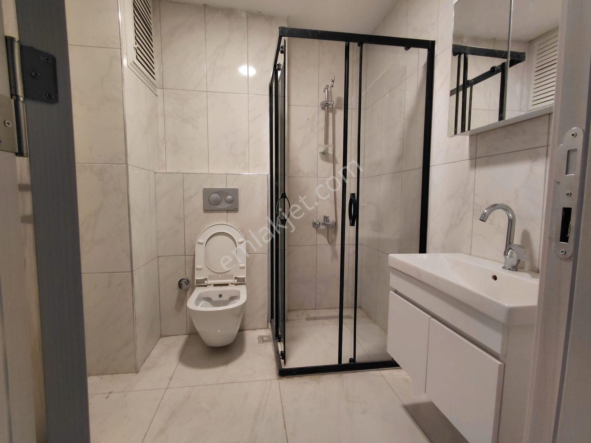 Cadde Üzeri Ayrı Mutfaklıbalkonlu Karanlık Odasız 80m² 2+1 Daire - Görsel 28