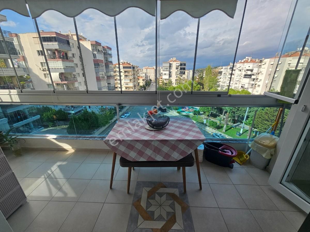 Site İçinde Asansörlü Arakat Park Ve Orman Manzaralı Satılık 3+1 - Görsel 2