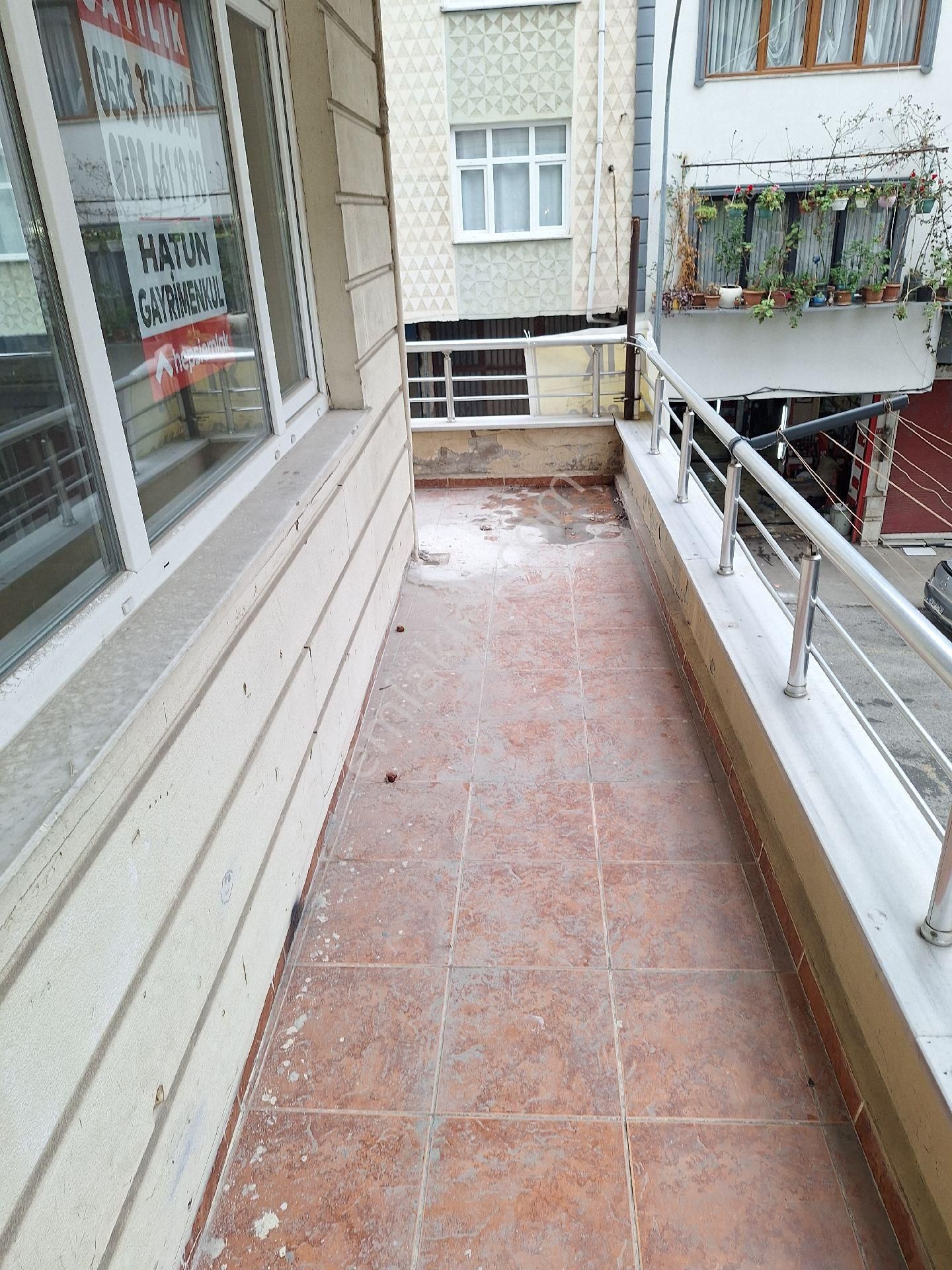 Pendik Çamçeşme Mahallesinde Cuma Pazarı Sokağın'da 2+1 Satılık Daire - Görsel 16