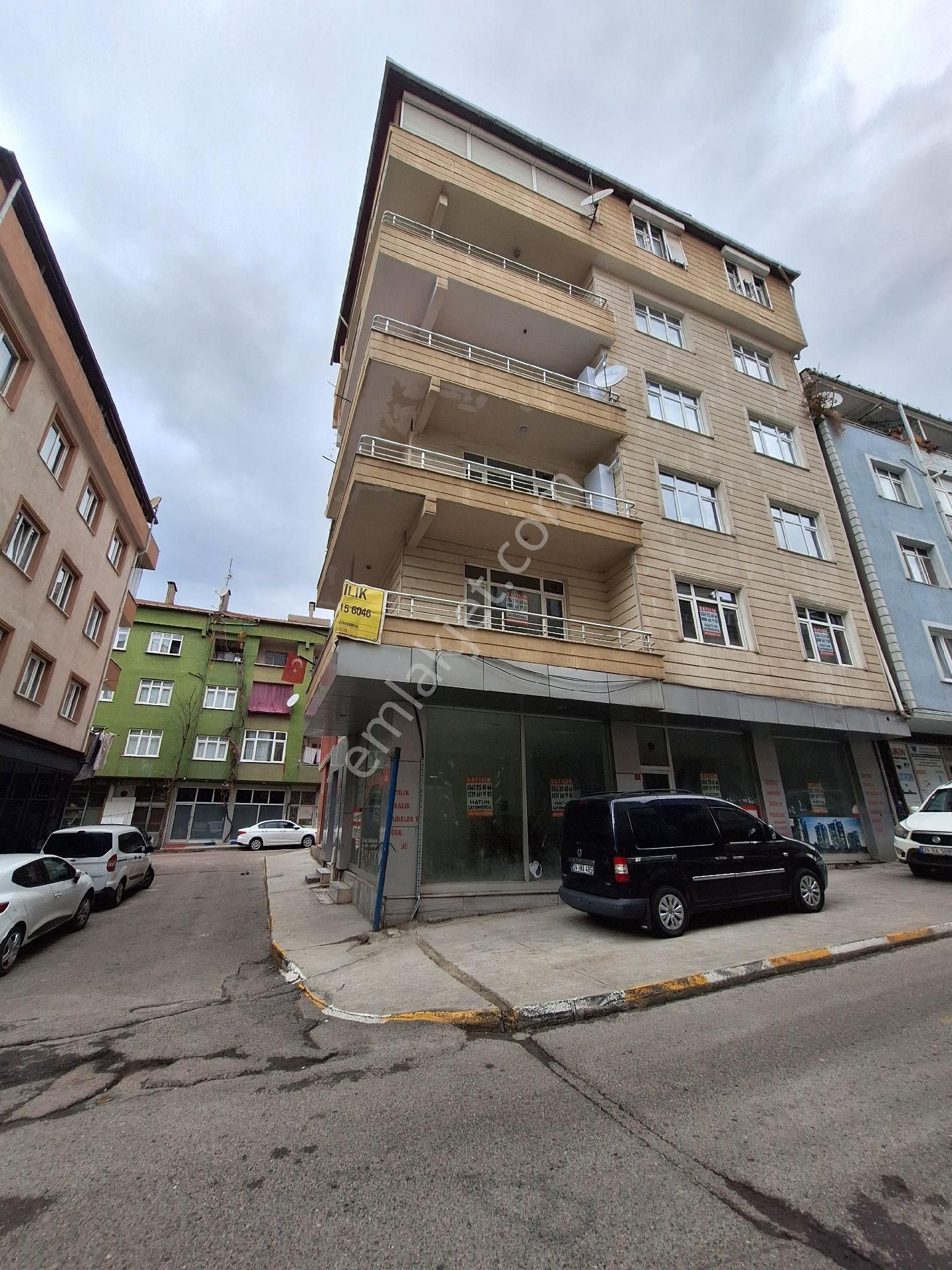 Pendik Çamçeşme Mahallesinde Cuma Pazarı Sokağın'da 2+1 Satılık Daire - Görsel 19