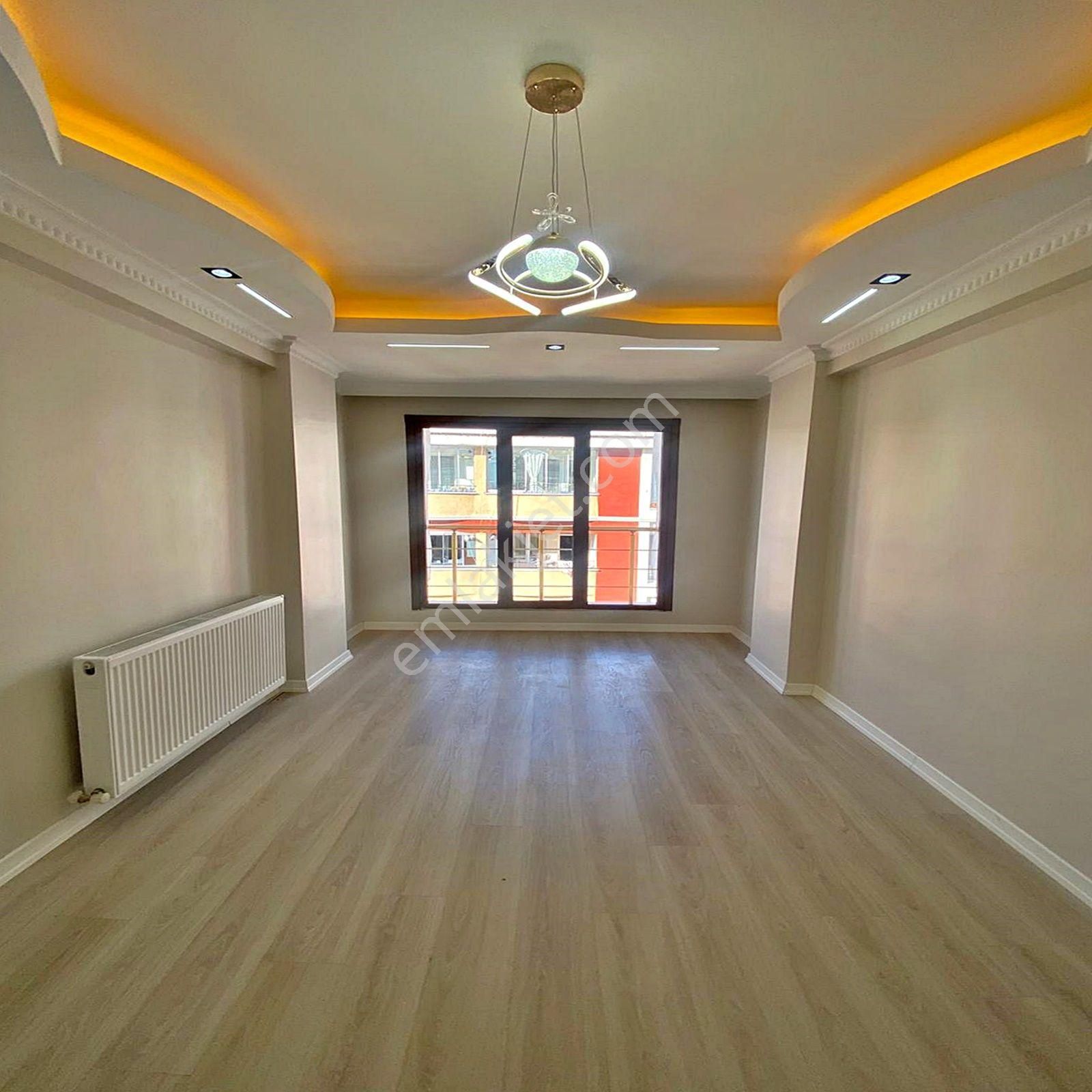 Esenyurt Üçevler Mahallesinde Satılık 2+1 Balkonlu Ara Kat Daire - Görsel 31