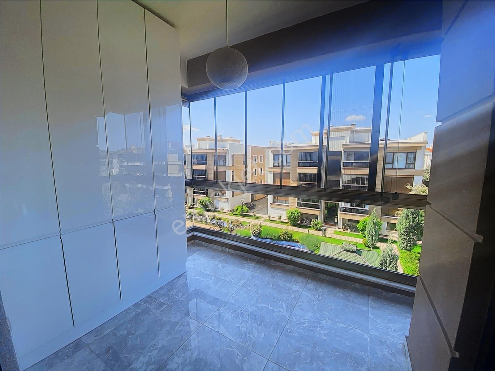 Bess'den Batıkent Mahalesi'nde Site İçi Satılık 4+1 Daire - Görsel 2