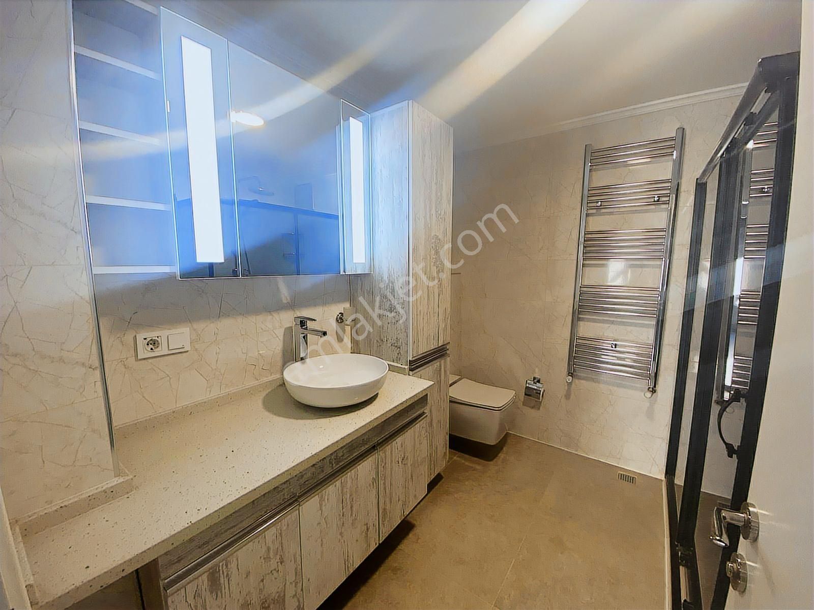 Bess'den Batıkent Mahalesi'nde Site İçi Satılık 4+1 Daire - Görsel 12