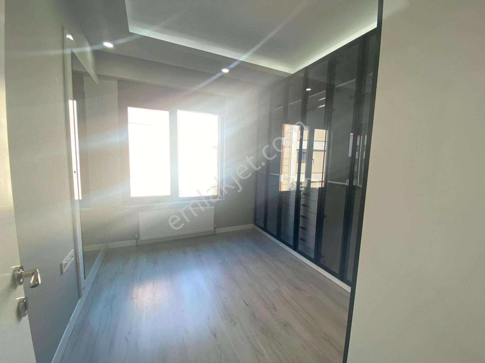 Bess'den Batıkent Mahalesi'nde Site İçi Satılık 4+1 Daire - Görsel 10