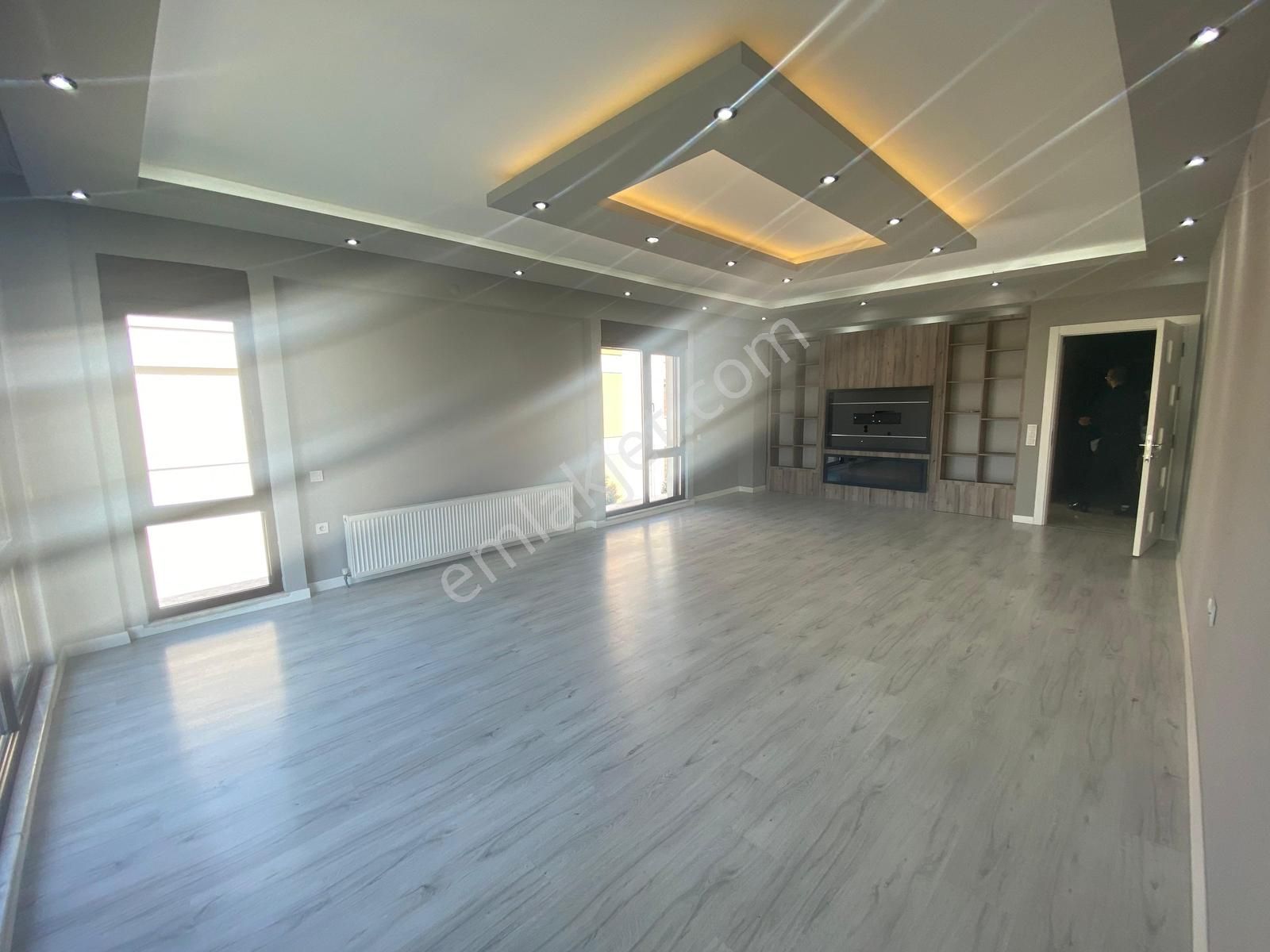 Bess'den Batıkent Mahalesi'nde Site İçi Satılık 4+1 Daire - Görsel 18