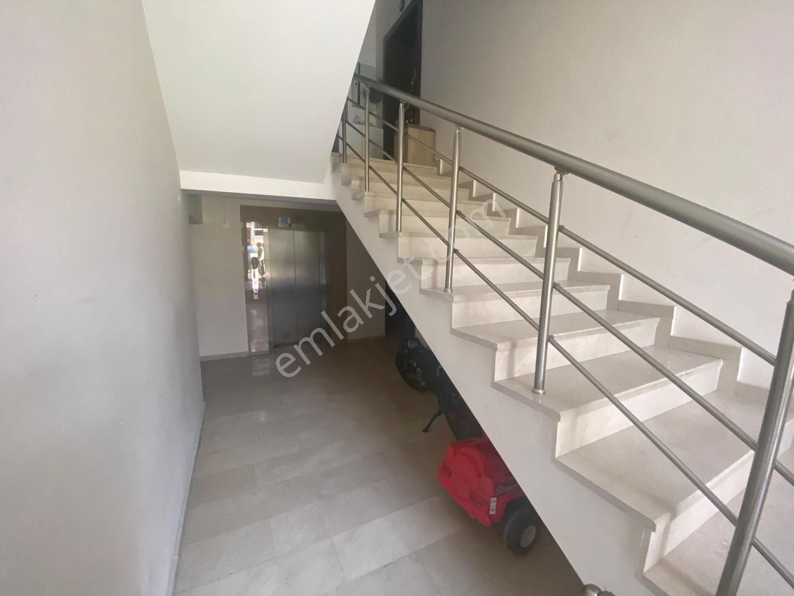 Bess'den Batıkent Mahalesi'nde Site İçi Satılık 4+1 Daire - Görsel 20