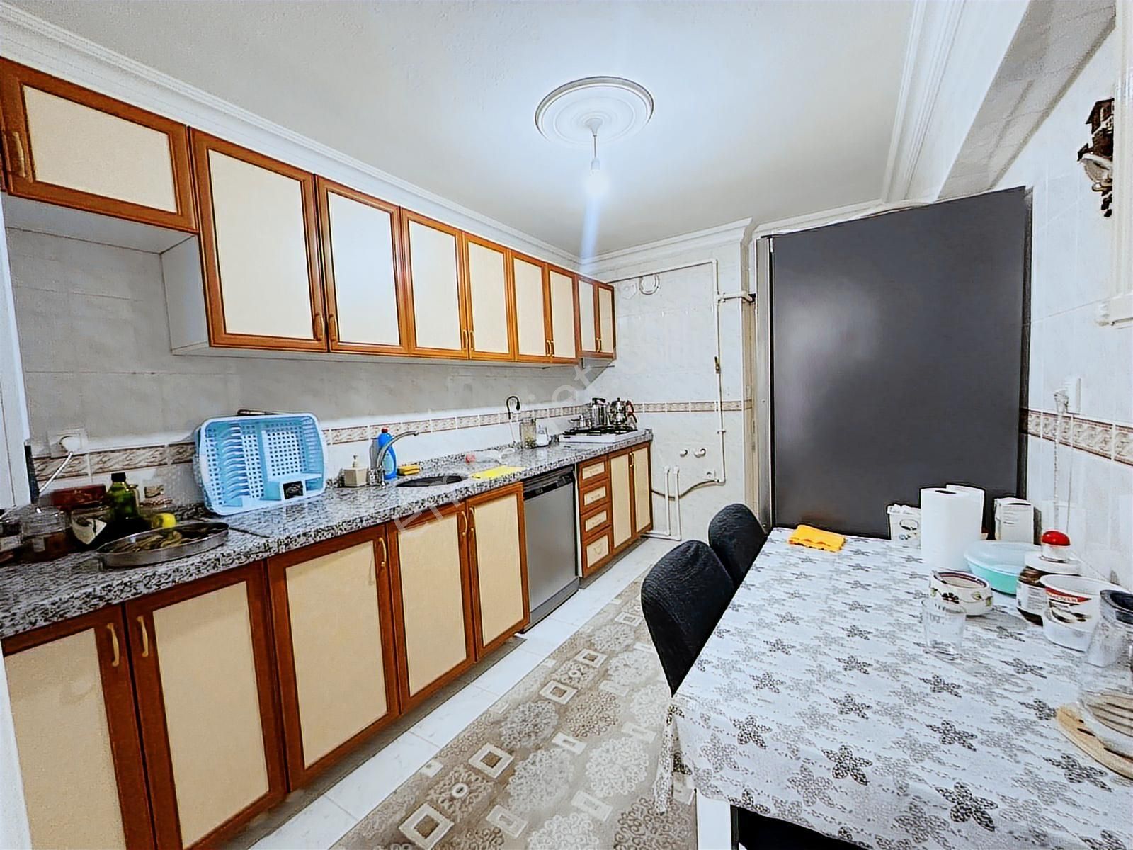 Ahiler Emlaktan Yozgat Bulvarına Cephe 2.katta 3+1 Daire - Görsel 15