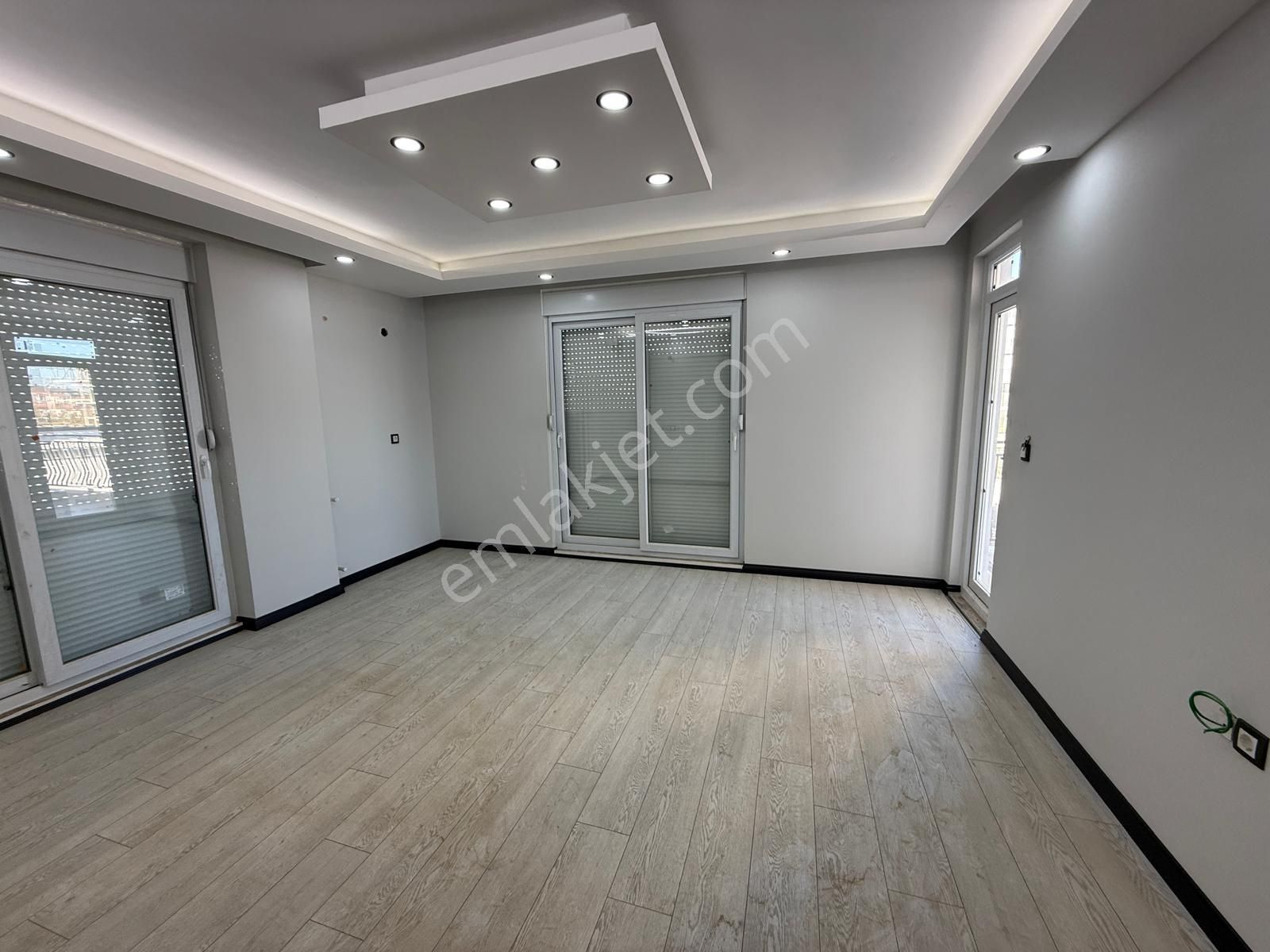 V.ayanoğlunda Kat Cephe Seçenekli Sıfır 2+1 Daireler - Görsel 4