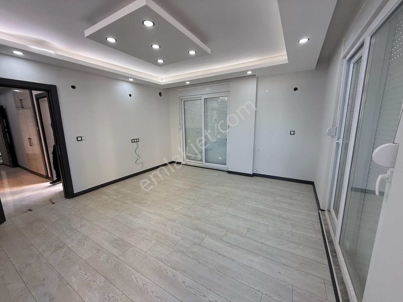 V.ayanoğlunda Kat Cephe Seçenekli Sıfır 2+1 Daireler - Görsel 3