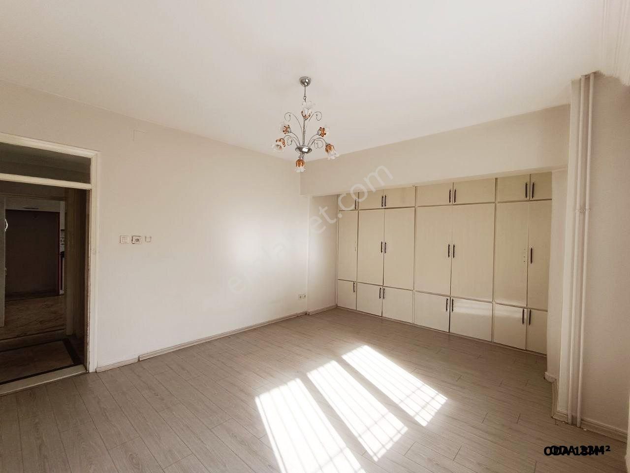 Repa Gayrimenkul Tayfun Gültoplayan'dan Güvenevlerde Villa - Görsel 11