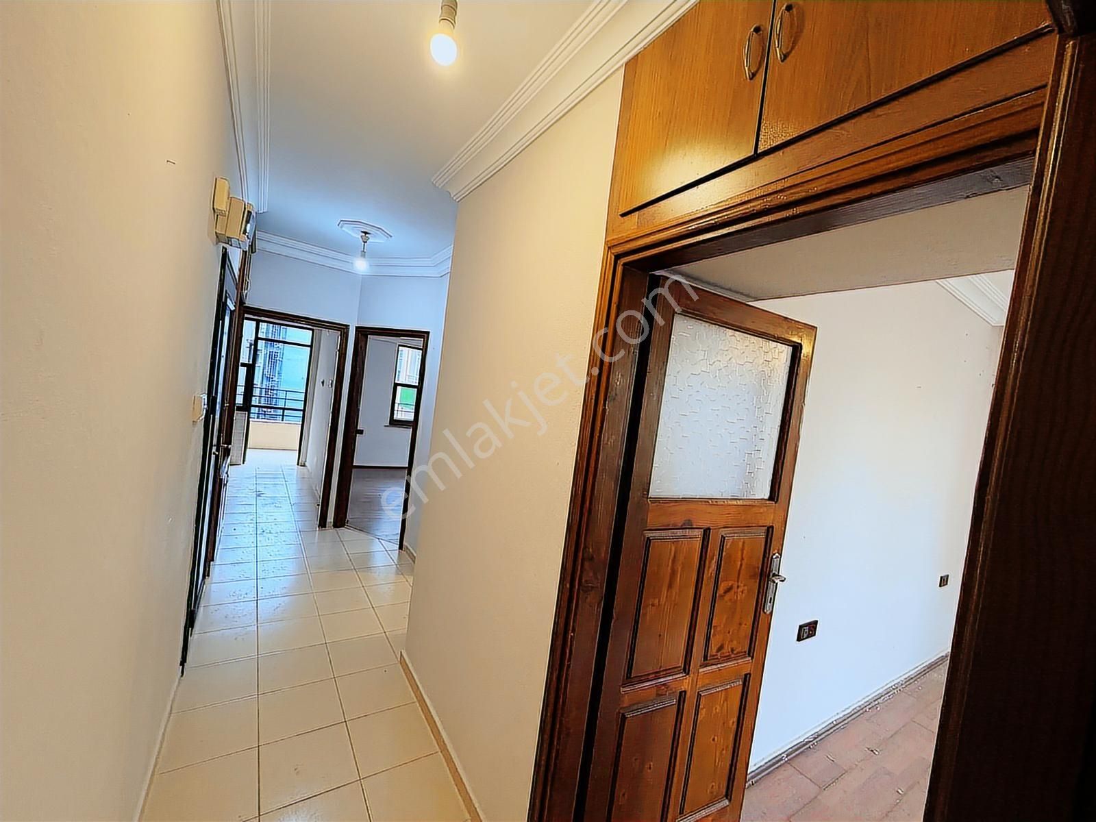 Emlakparktan Damlataş Muhabbet Sokak Denize 3cü Bina 2+1 Kiralık - Görsel 15