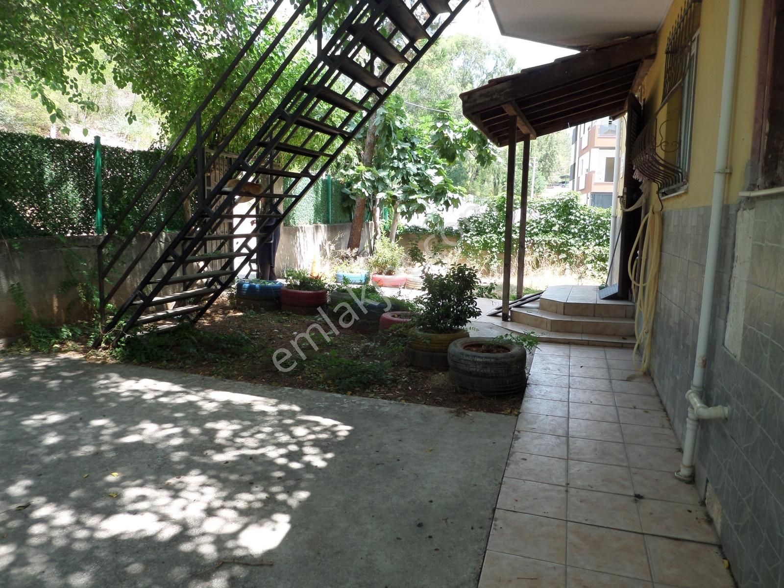 Bodrum + 2.5 Katlı Eğitim Merkezi Olarak Kullanilmakta - Görsel 15