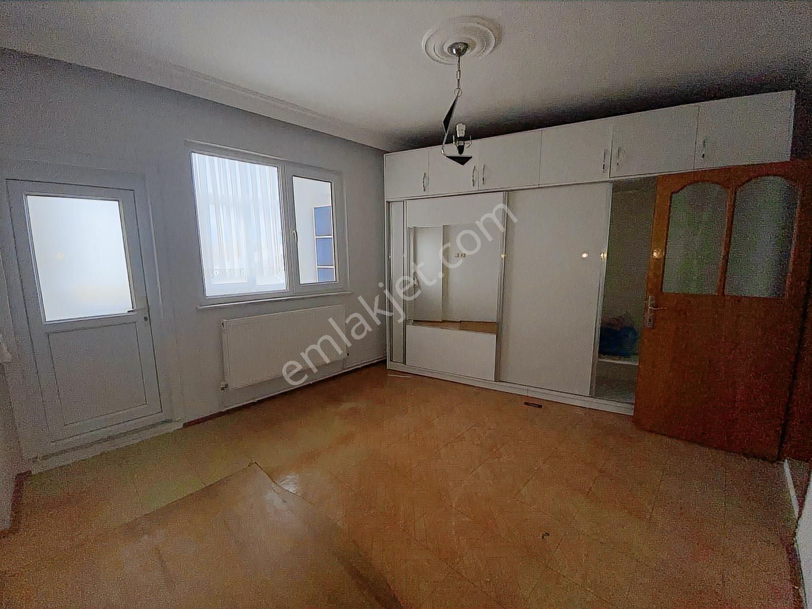 Altınbaş Emlaktan Hastane Caddesinde Kiralık 3+1 Daire - Görsel 14