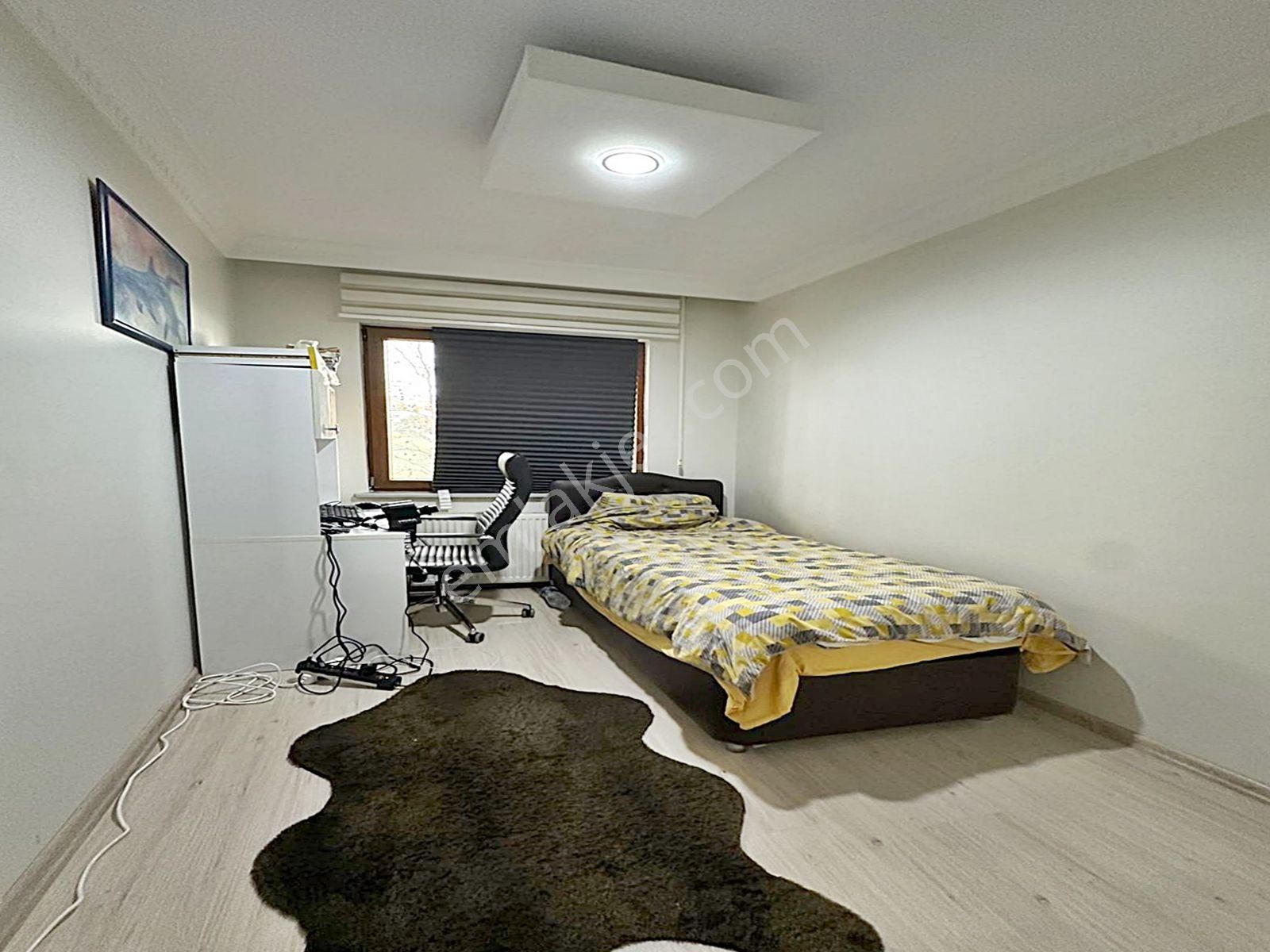 Cadde34'den Avcılar Cihangir Konaklarında Site İçerisinde Açık Otoparklı 2+1 Satılık Arakat Daire - Görsel 13