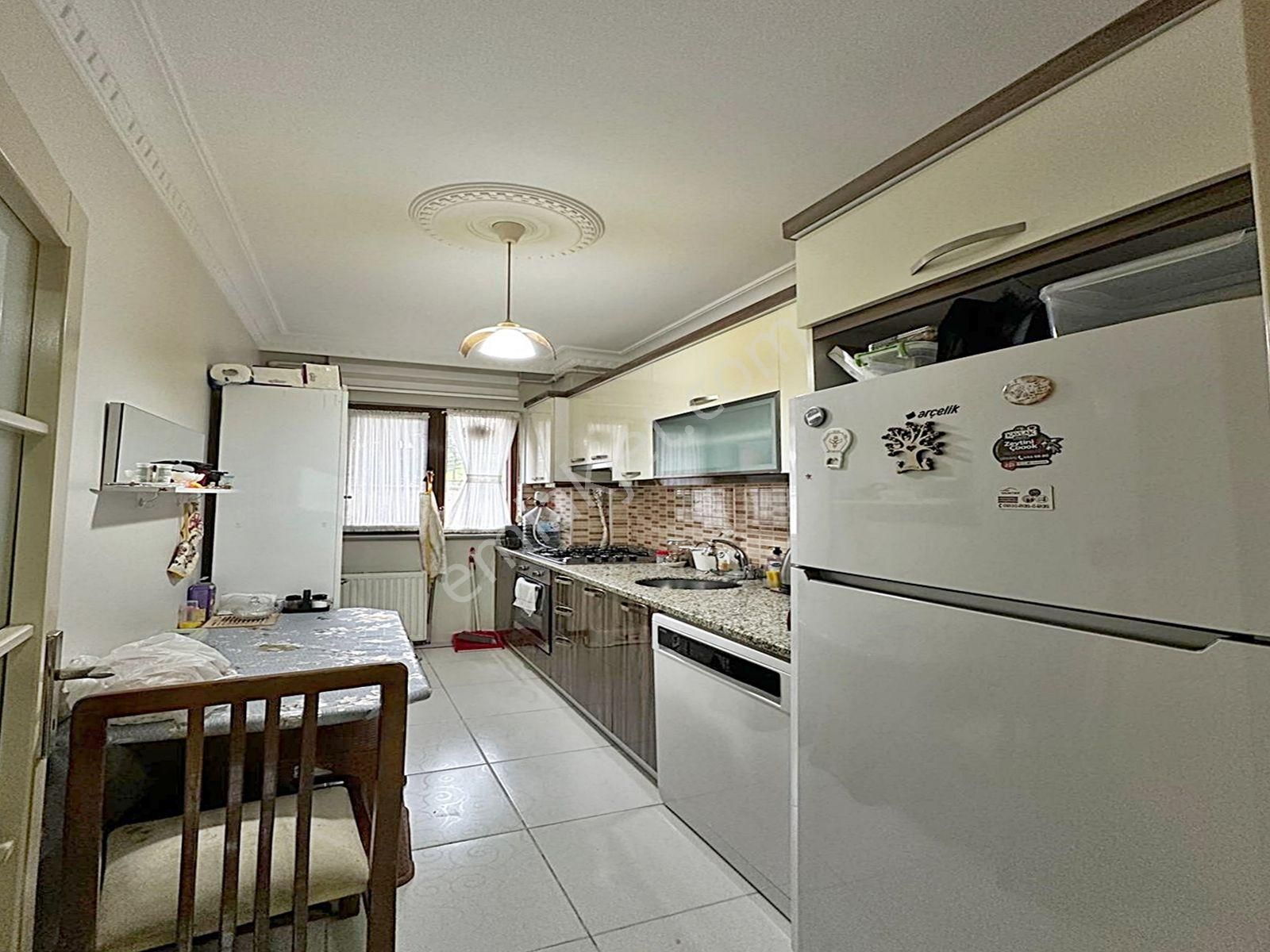 Cadde34'den Avcılar Cihangir Konaklarında Site İçerisinde Açık Otoparklı 2+1 Satılık Arakat Daire - Görsel 7