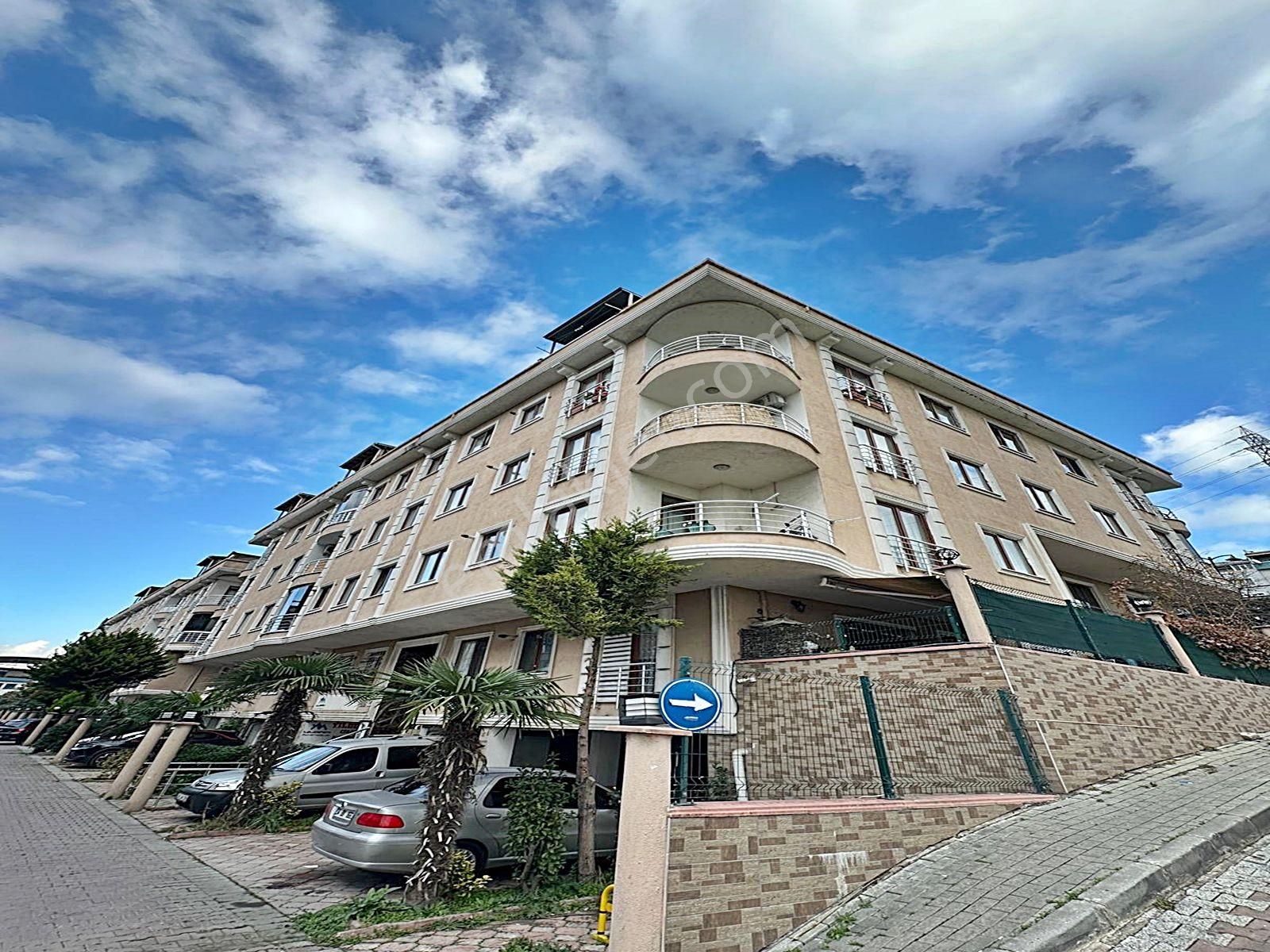 Cadde34'den Avcılar Cihangir Konaklarında Site İçerisinde Açık Otoparklı 2+1 Satılık Arakat Daire - Görsel 12