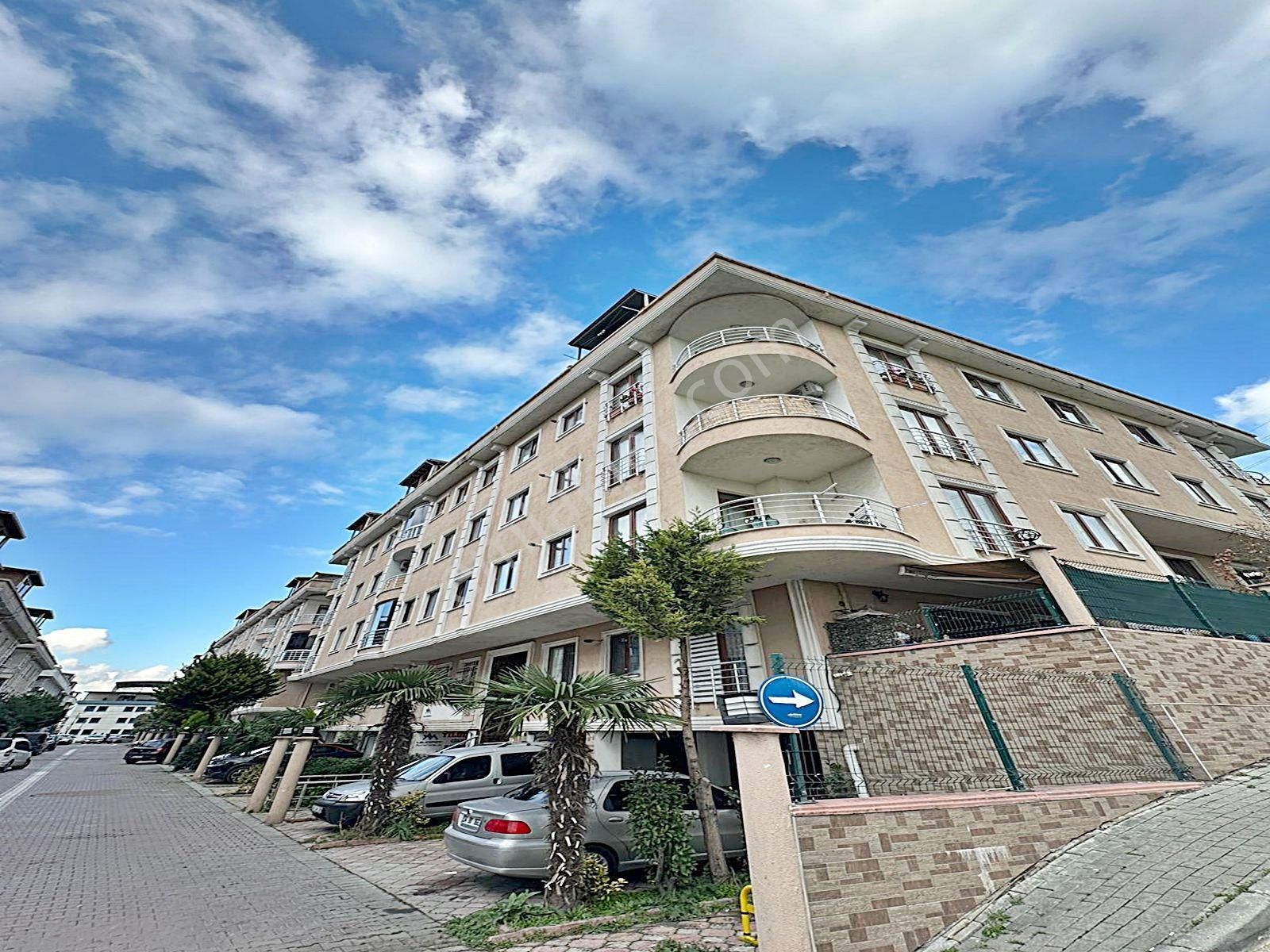 Cadde34'den Avcılar Cihangir Konaklarında Site İçerisinde Açık Otoparklı 2+1 Satılık Arakat Daire - Görsel 9