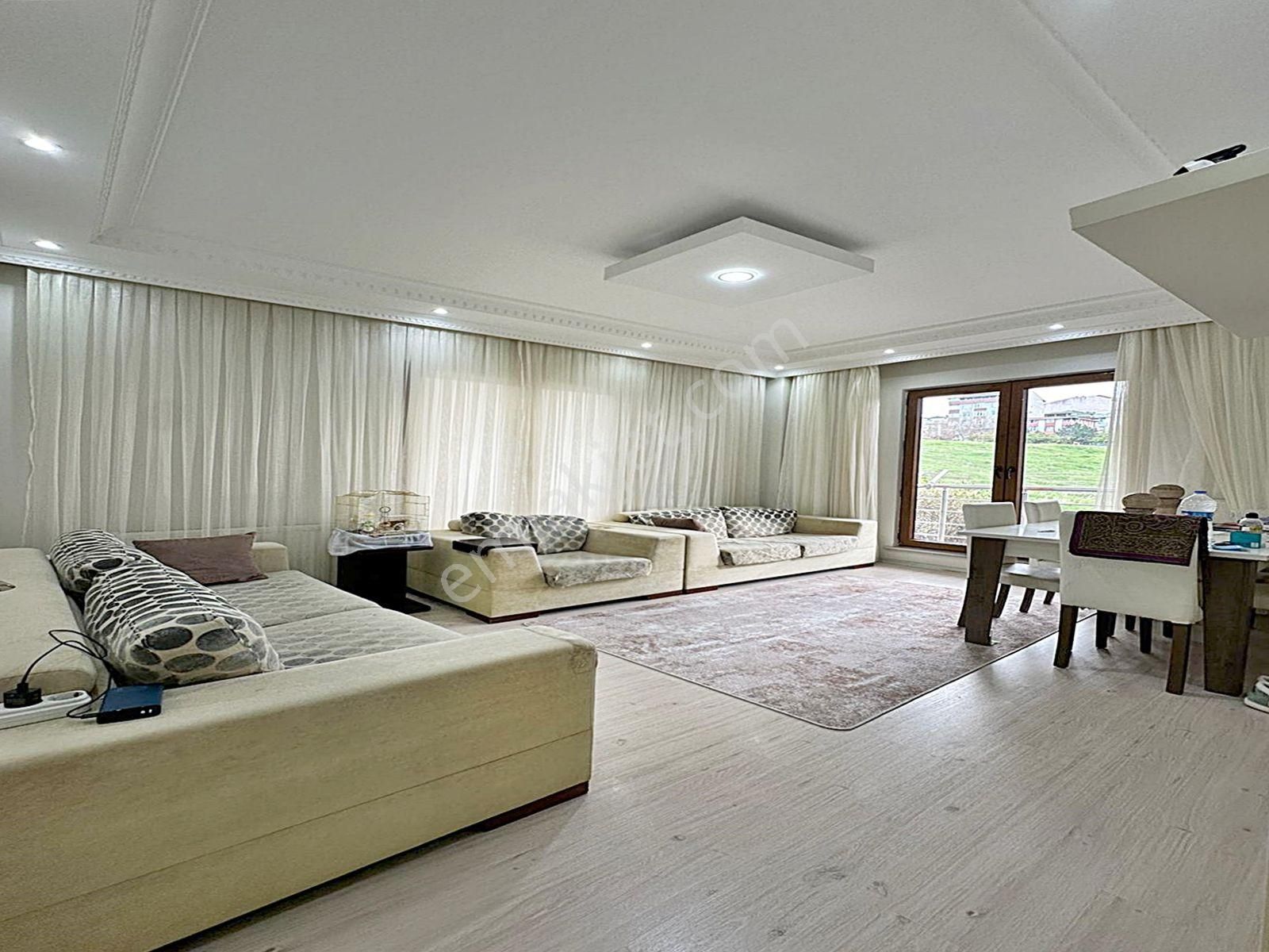 Cadde34'den Avcılar Cihangir Konaklarında Site İçerisinde Açık Otoparklı 2+1 Satılık Arakat Daire - Görsel 2