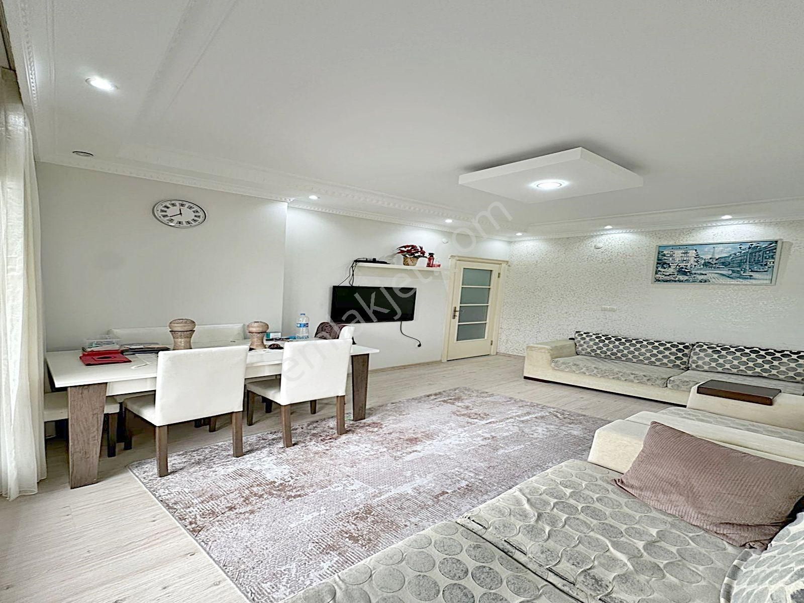 Cadde34'den Avcılar Cihangir Konaklarında Site İçerisinde Açık Otoparklı 2+1 Satılık Arakat Daire - Görsel 3