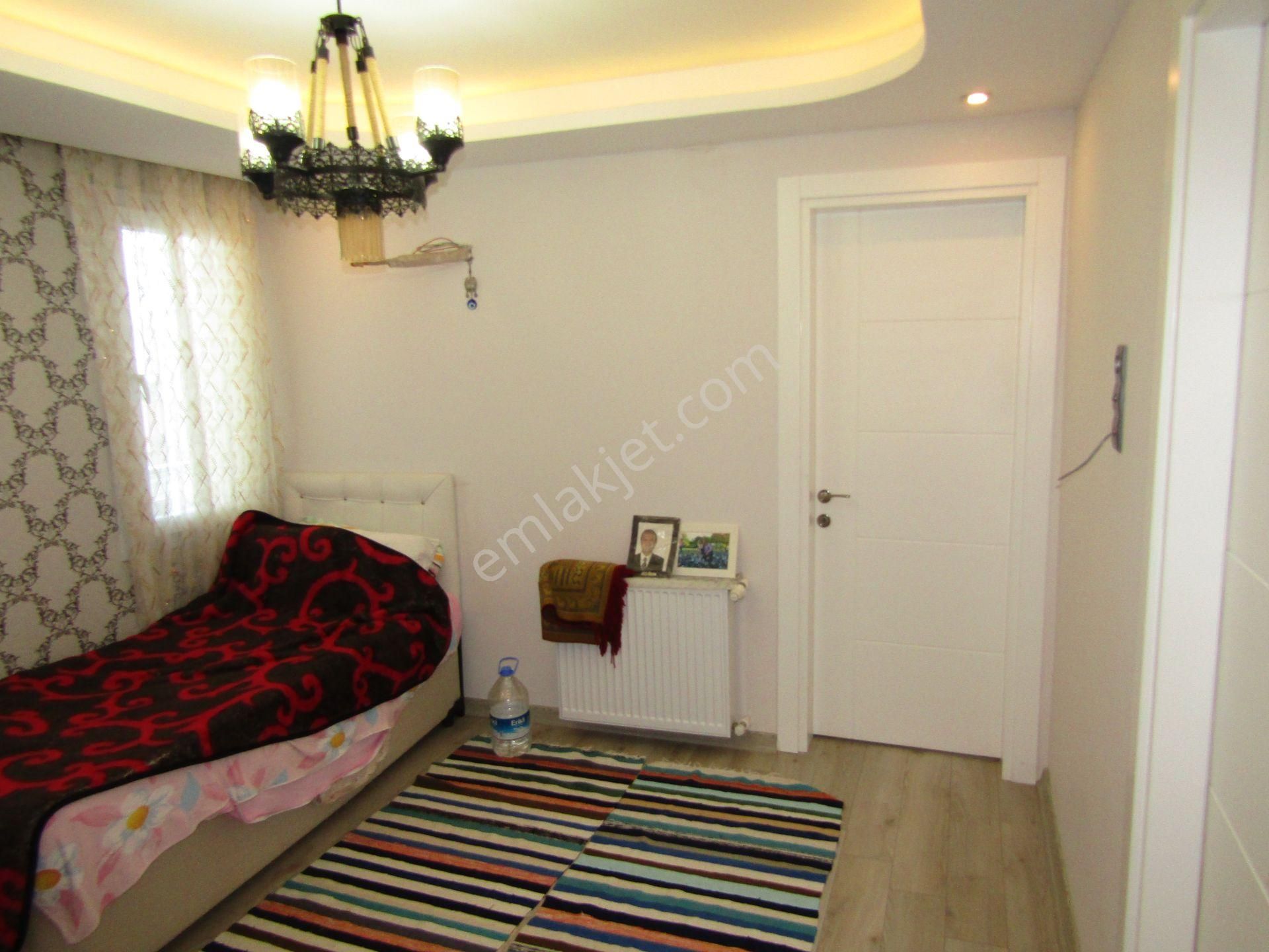 Tellidere'de_bulvara_2.parsel_d.gazlı_geniş_3+1_kat_mülkiyetli_iskanlı_ - Görsel 14