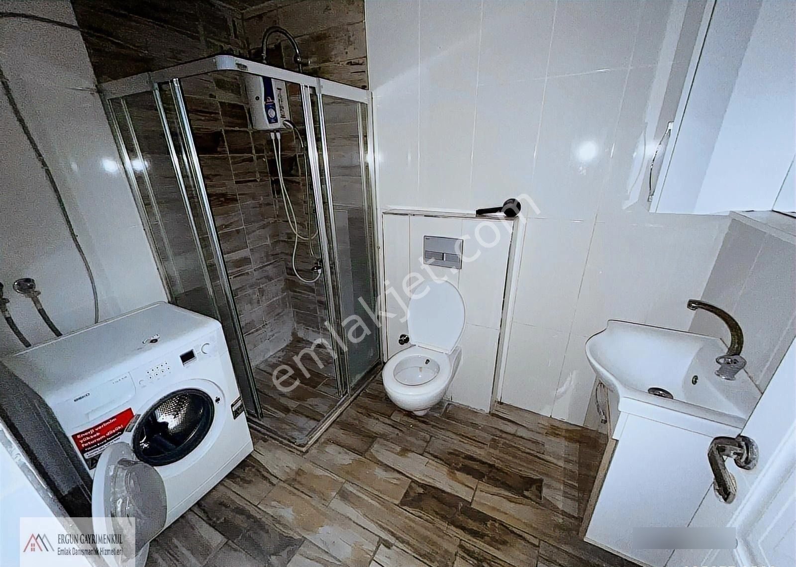 Ergünden Hürriyette Palmcity Civ Eşyalı Kiralık 1+1 Daire - Görsel 11