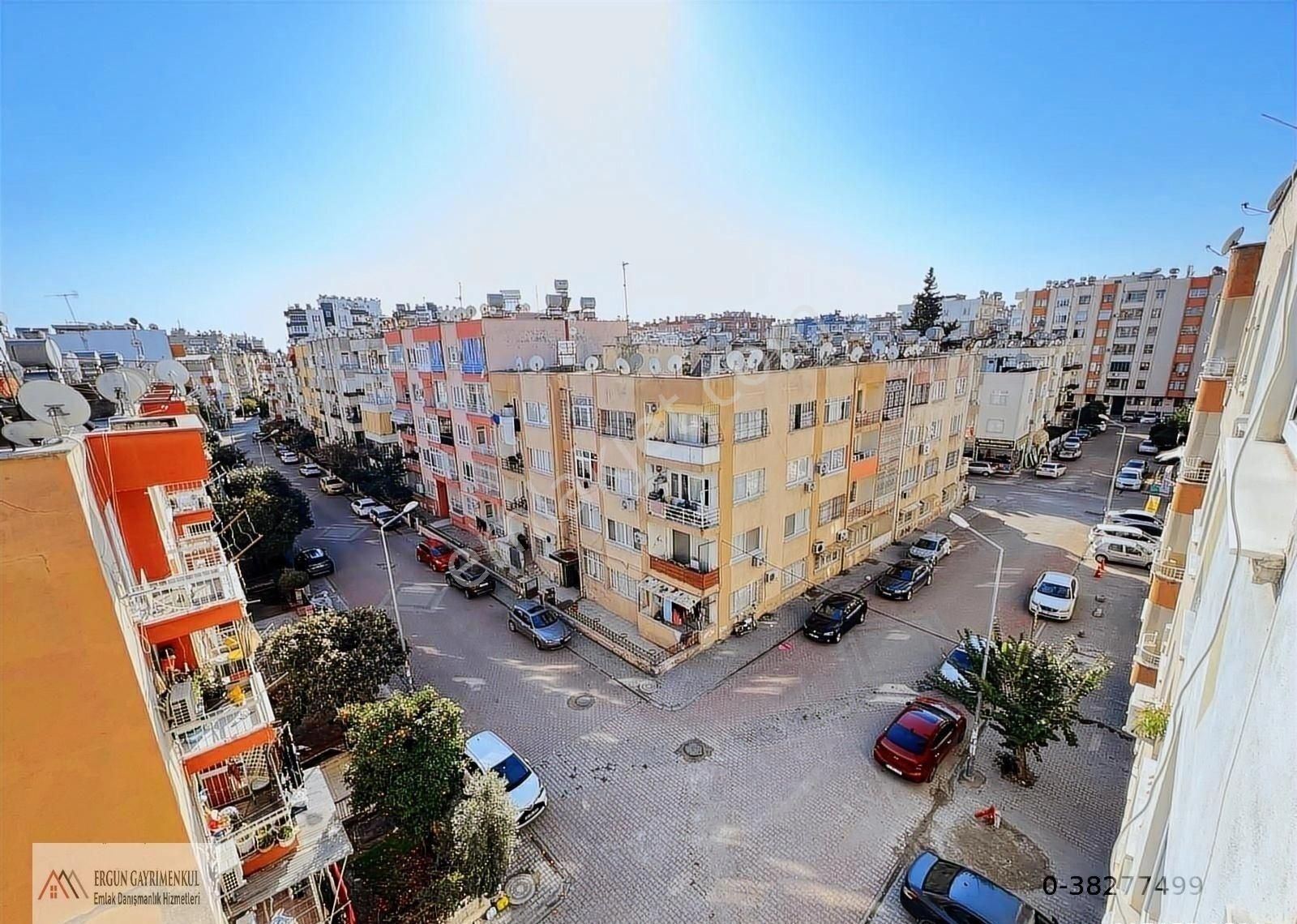 Ergünden Bahçelievlerde Cepheleri Açık Satılık 4+1 Daire - Görsel 13