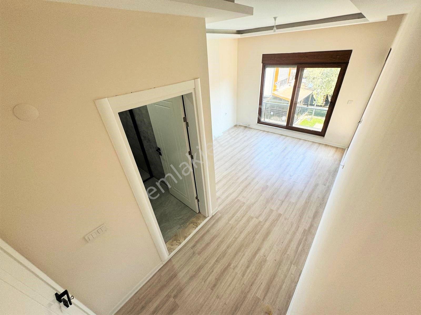 Aygülden Güre'de Sıfır Nezih Site İçi Tam Bağımsız Havuzlu Akıllı Ev Sistemli Lüks 3+1 Satılık Villa - Görsel 15