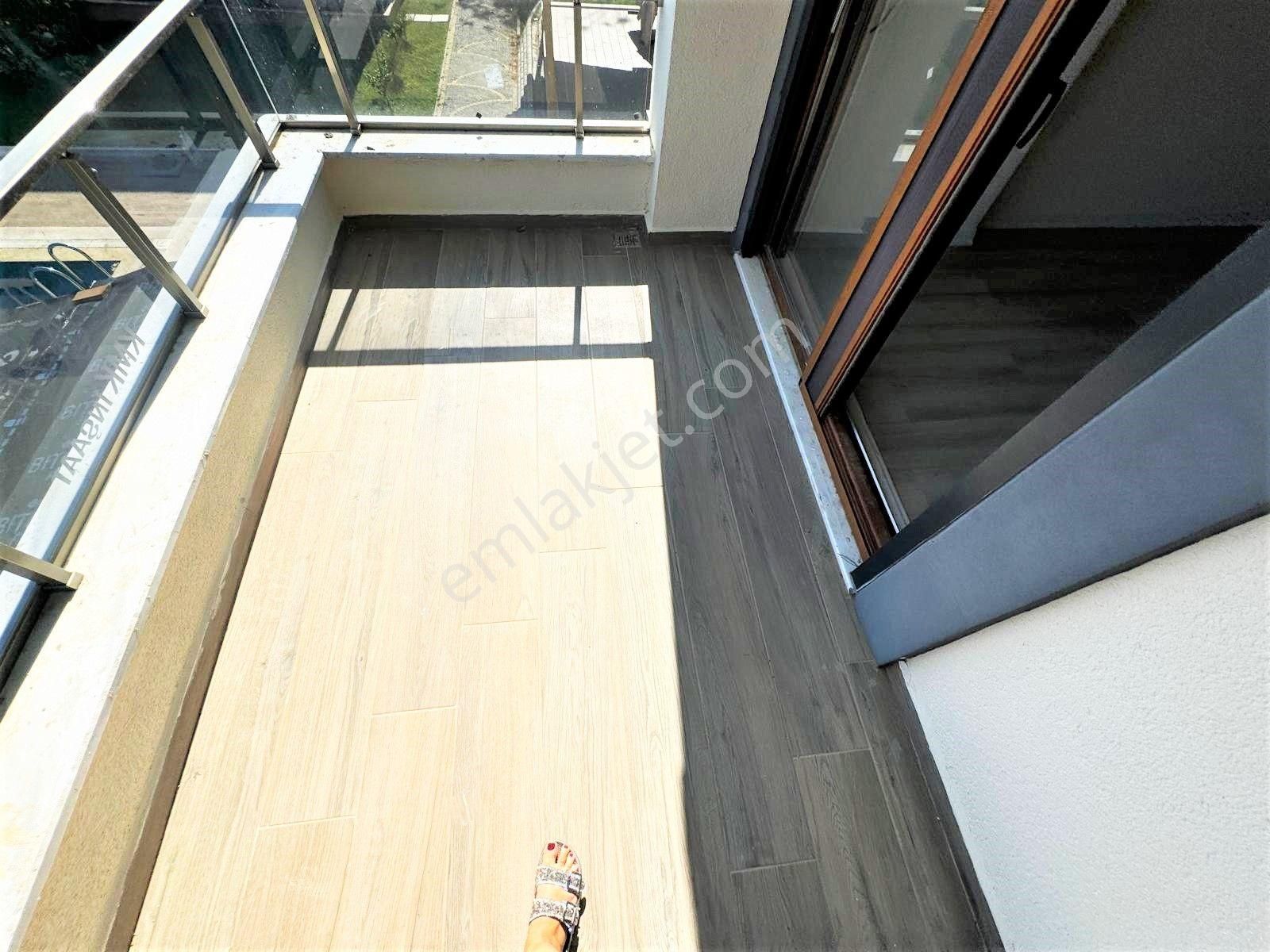 Aygülden Güre'de Sıfır Nezih Site İçi Tam Bağımsız Havuzlu Akıllı Ev Sistemli Lüks 3+1 Satılık Villa - Görsel 13