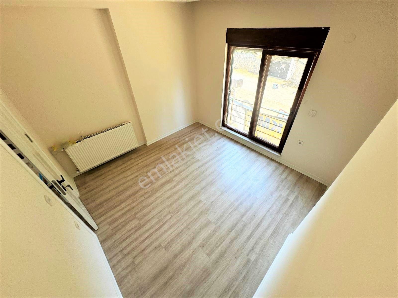 Aygülden Güre'de Sıfır Nezih Site İçi Tam Bağımsız Havuzlu Akıllı Ev Sistemli Lüks 3+1 Satılık Villa - Görsel 11