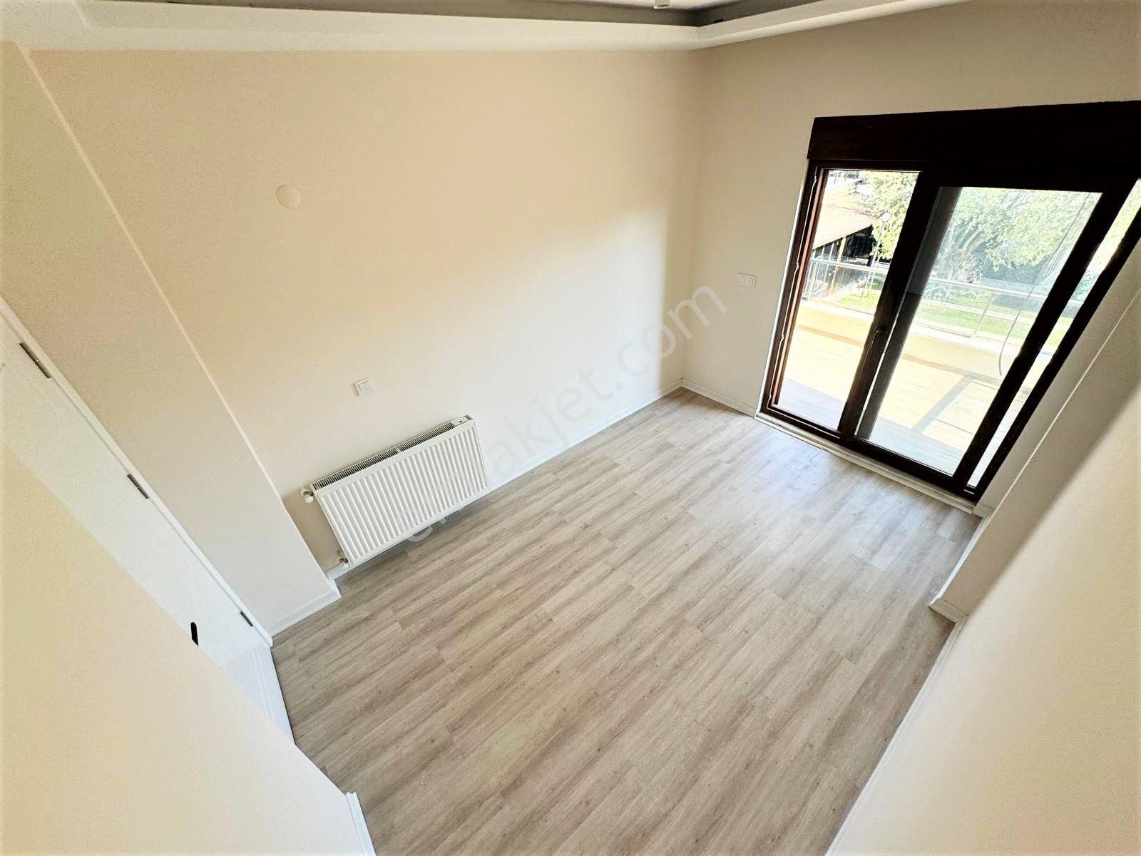 Aygülden Güre'de Sıfır Nezih Site İçi Tam Bağımsız Havuzlu Akıllı Ev Sistemli Lüks 3+1 Satılık Villa - Görsel 24