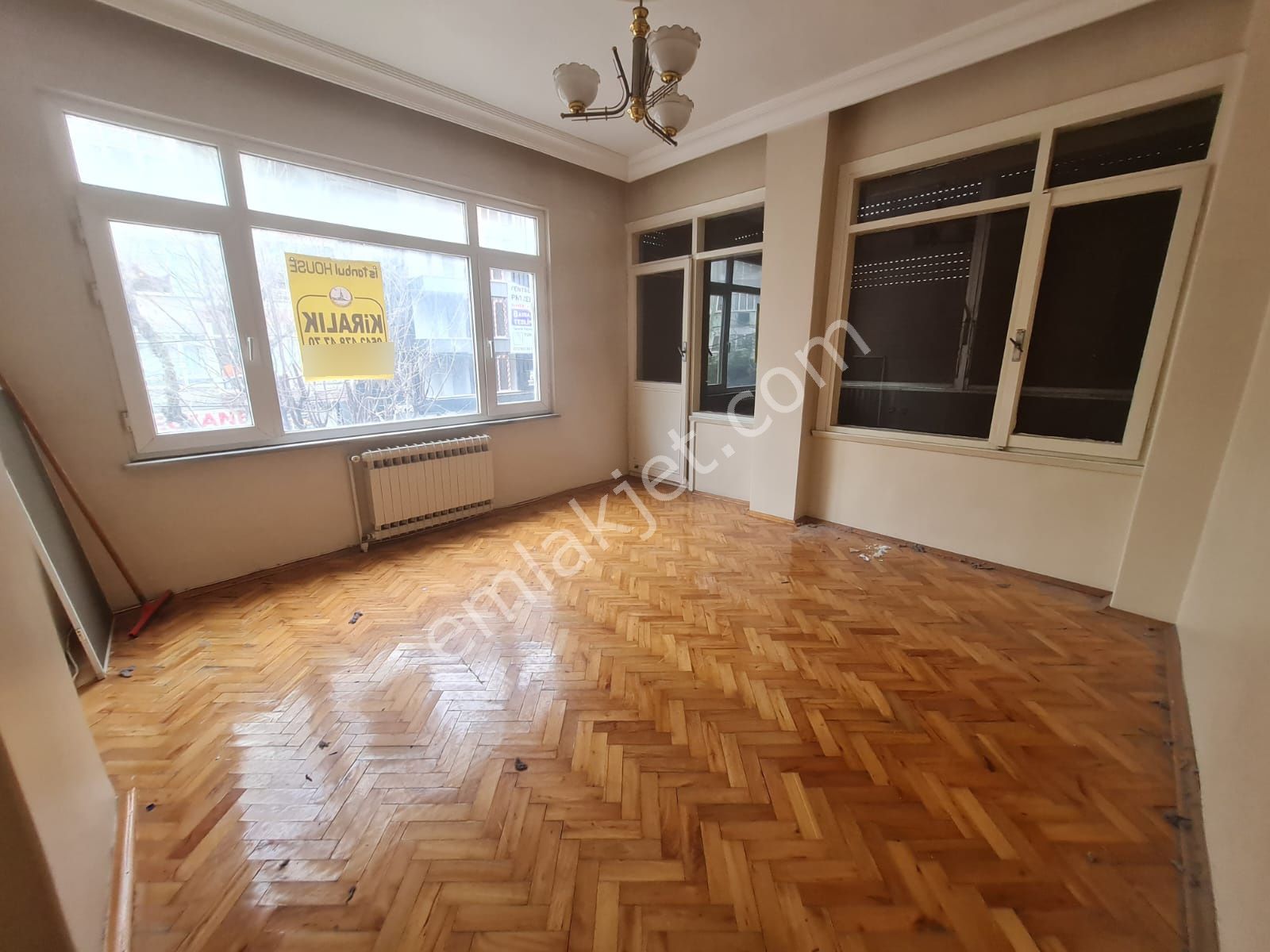 Metro Metrobüs Yakını 3+1 Satılık 1.kat Asansörlü Boş Daire - Görsel 13