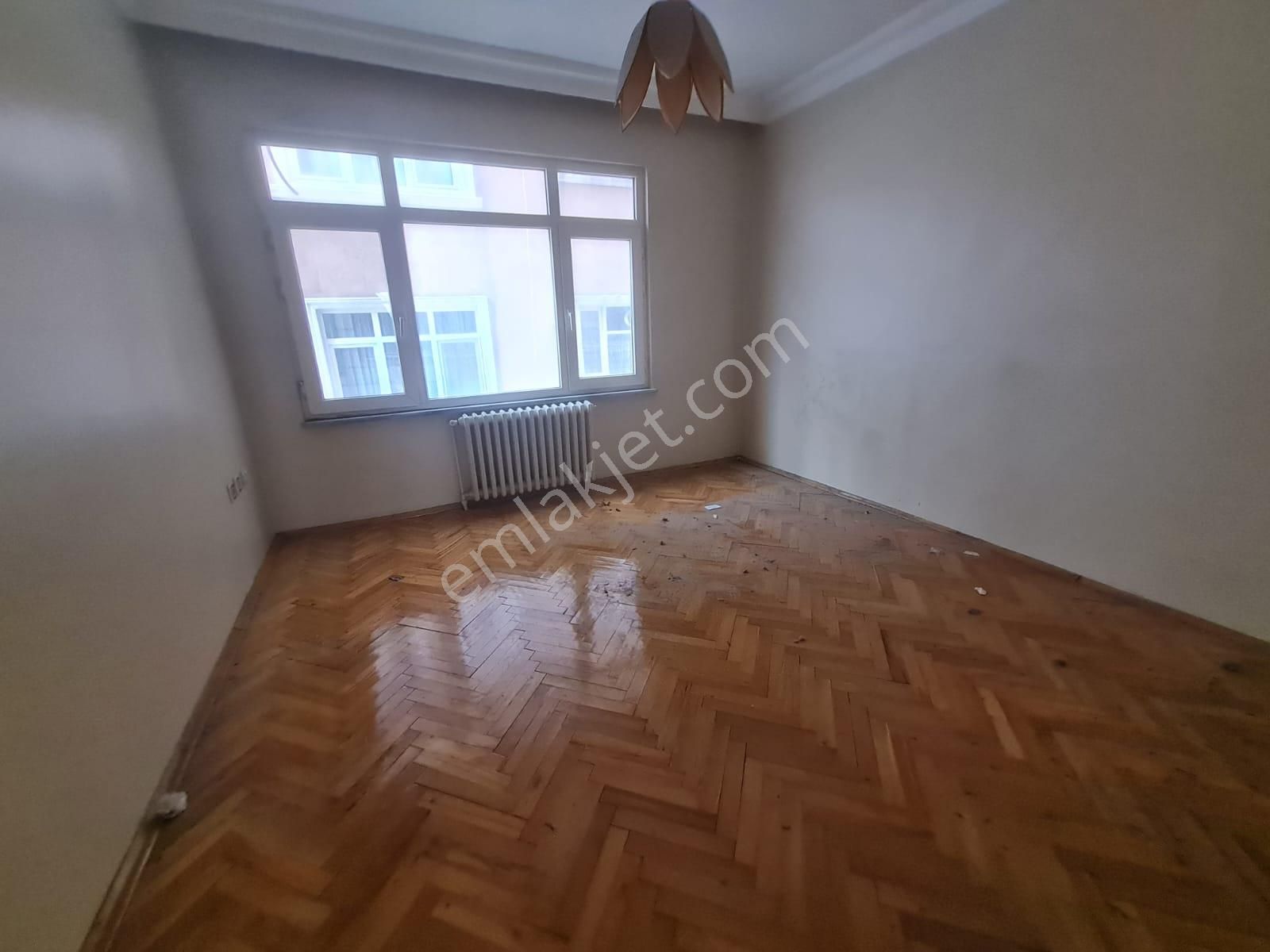 Metro Metrobüs Yakını 3+1 Satılık 1.kat Asansörlü Boş Daire - Görsel 9