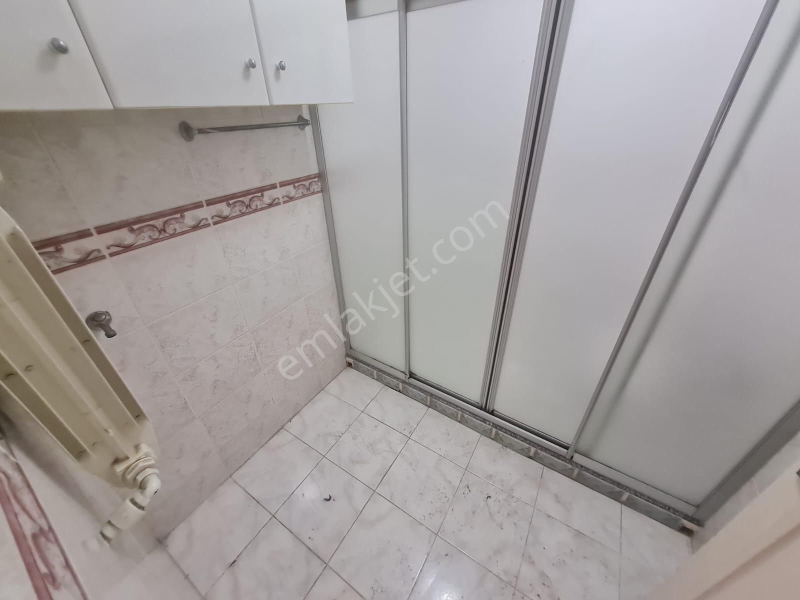 Metro Metrobüs Yakını 3+1 Satılık 1.kat Asansörlü Boş Daire - Görsel 7