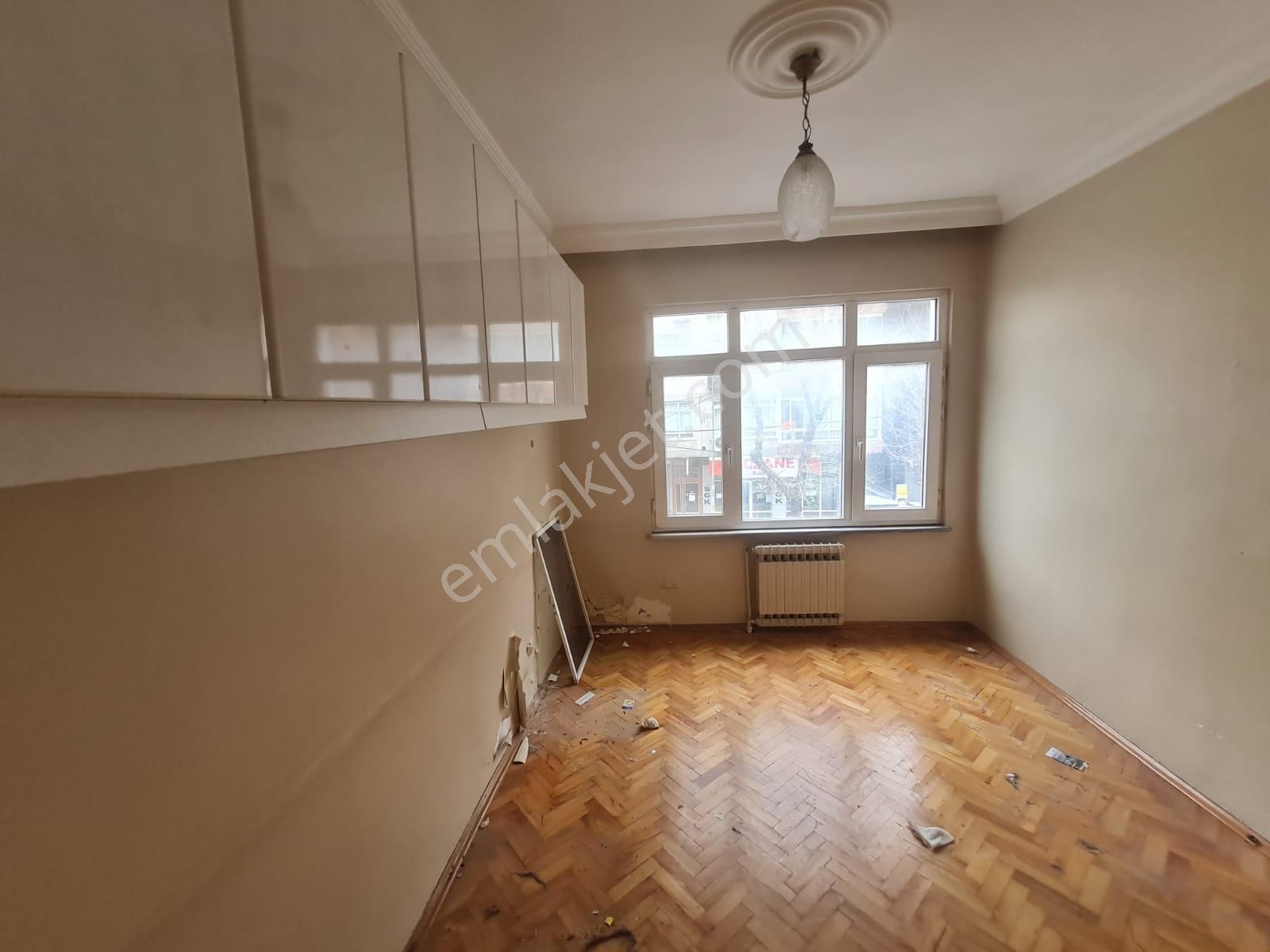 Metro Metrobüs Yakını 3+1 Satılık 1.kat Asansörlü Boş Daire - Görsel 16