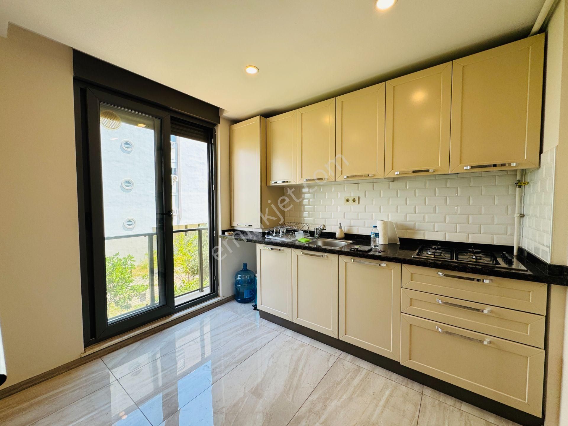 Meydankavağında Yerden Isıtmalı Arakat Lüks 2+1 Daire - Görsel 12