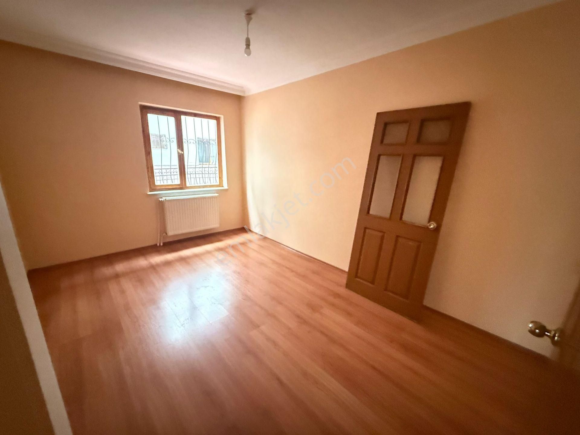 Bilgen Vatan'dan 23 Nisan Mahallesi Hacıkadın Göbek Yakını Giriş Kat Ön Cephe 2+1 Satılık Daire - Görsel 15