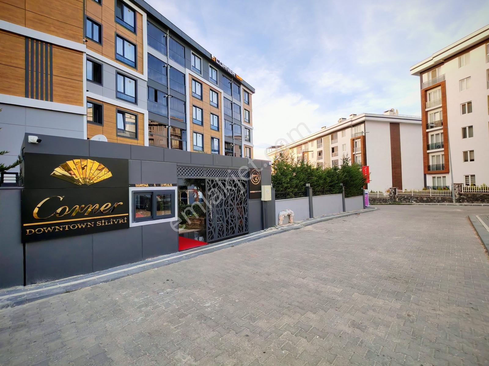Silivri Yeni Mah. Merkezi Konumda 1+1 Rezidans - Görsel 35