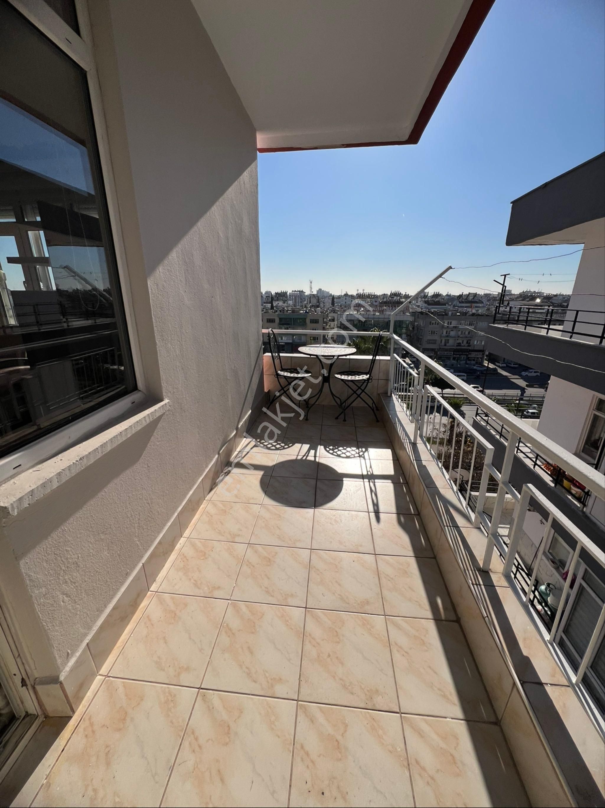 Dokuma Ulusta Full Eşyalı Kiralık Daire - Görsel 18